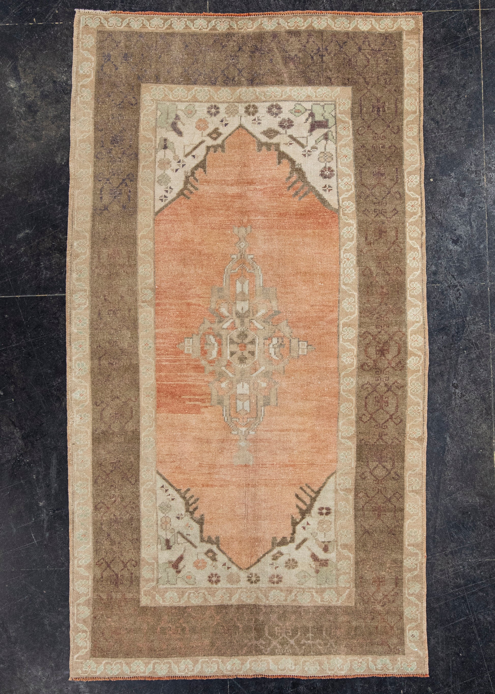 Turkish Vintage Rug  4' x 7'3" #21002