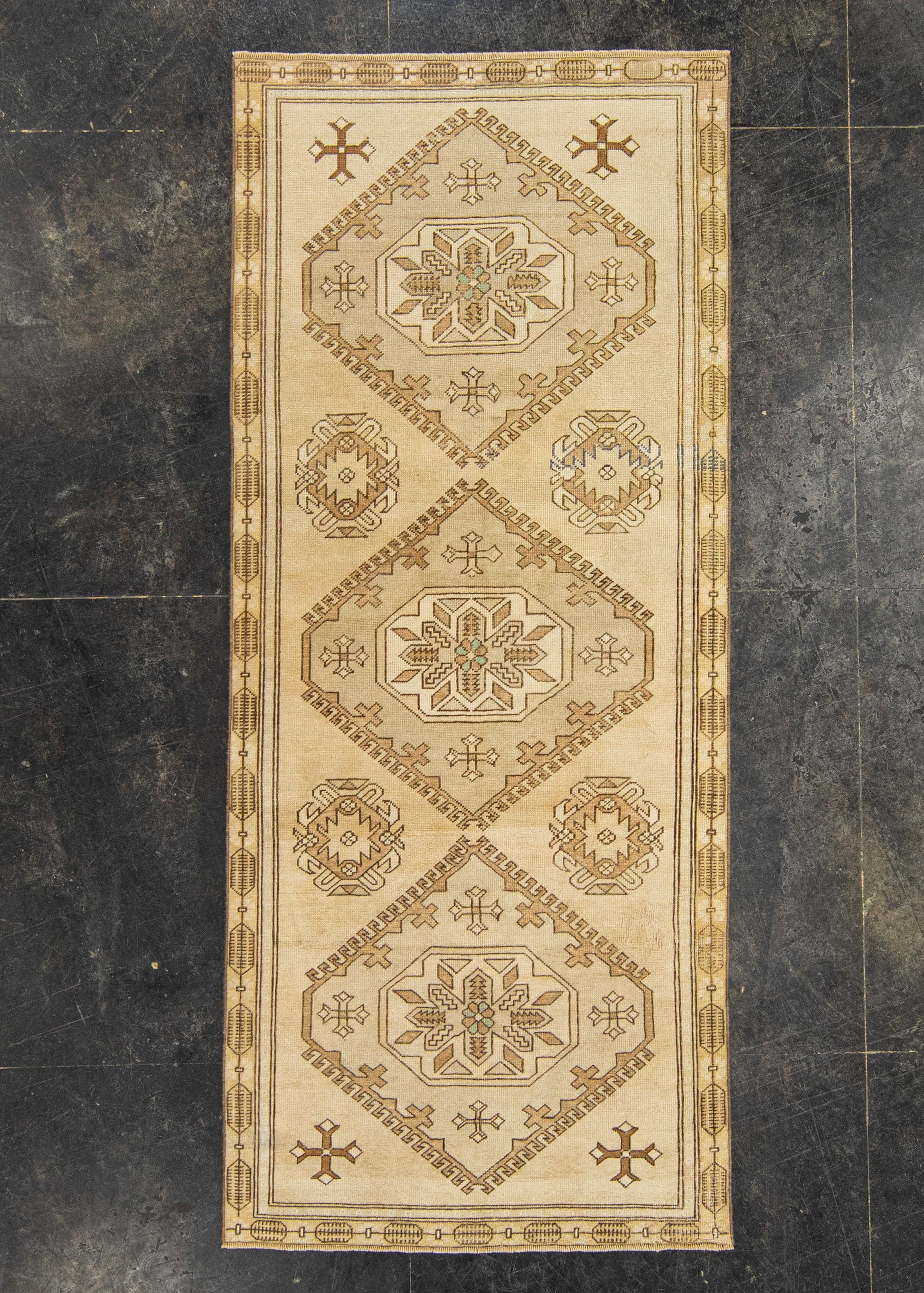 Turkish Vintage Rug  3'3" x 7'8" #22635