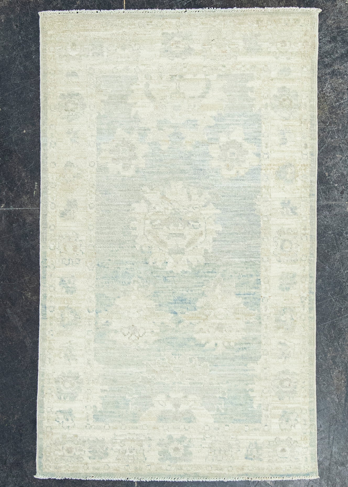Oushak Rug 2'7"x 4'4" #22718