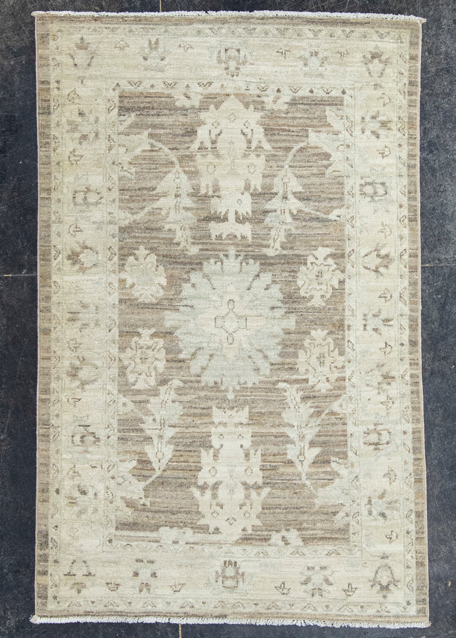 Oushak Rug 3'2"x 4'11" #22715