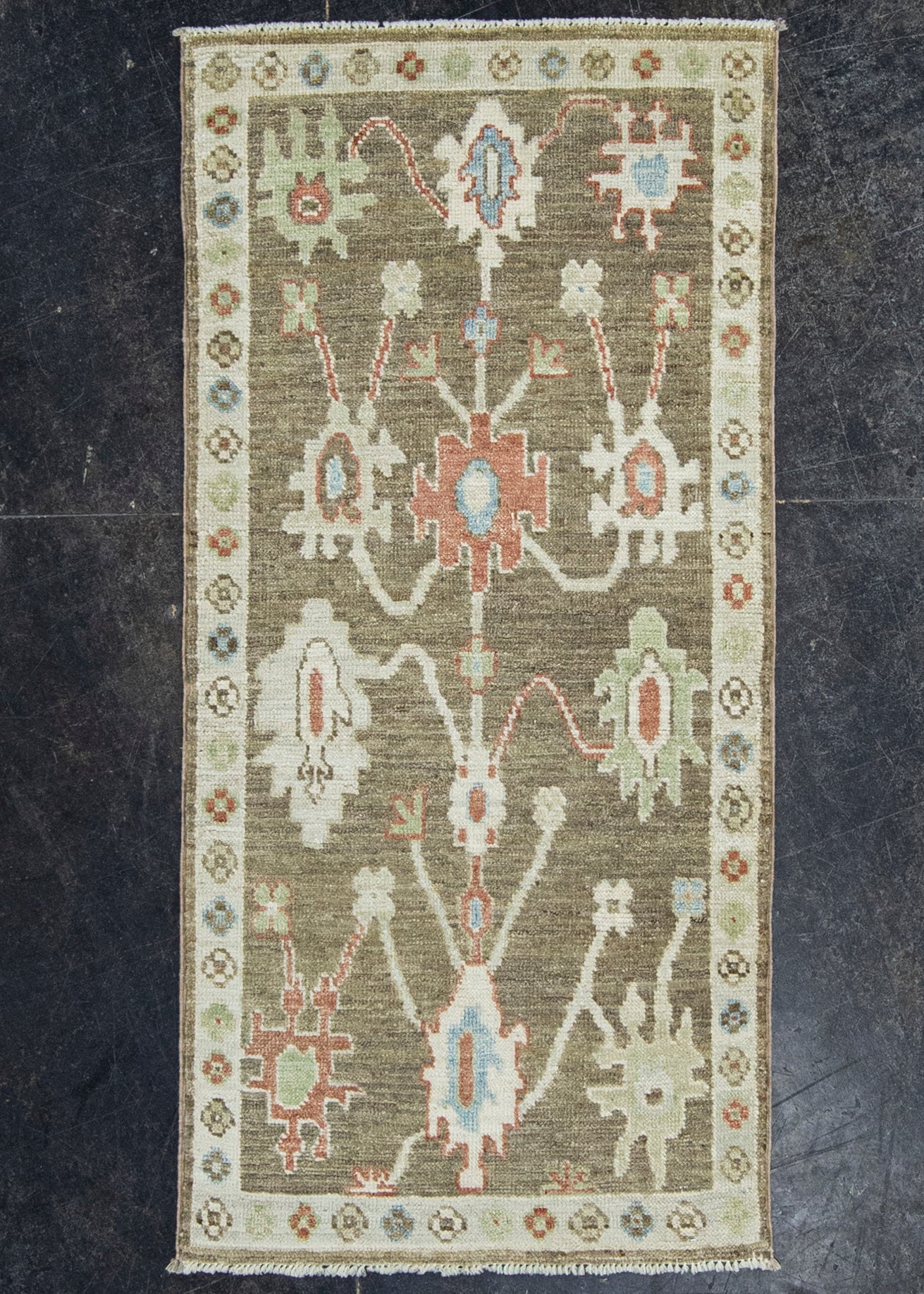 Oushak Rug 2' x 4'3" #22832