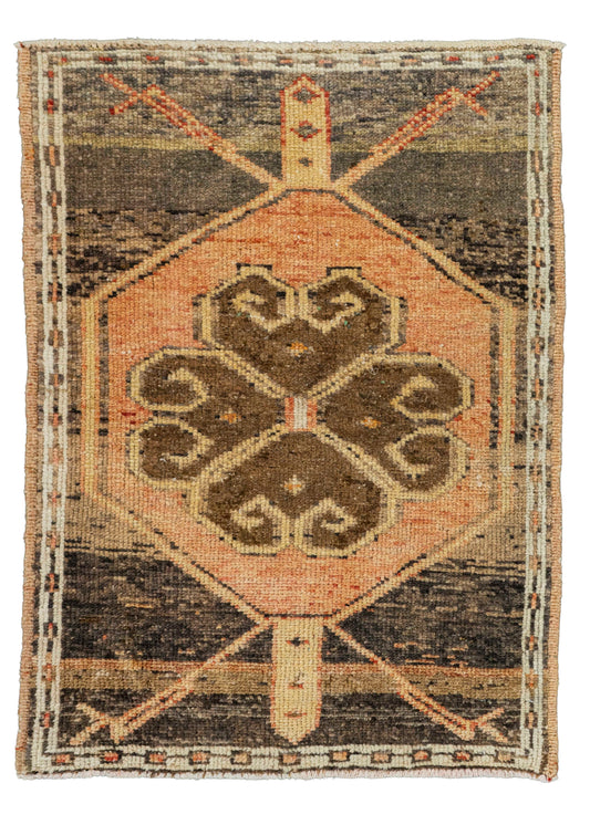 Turkish Yastik Rug  2'0" x  2'9" #22601