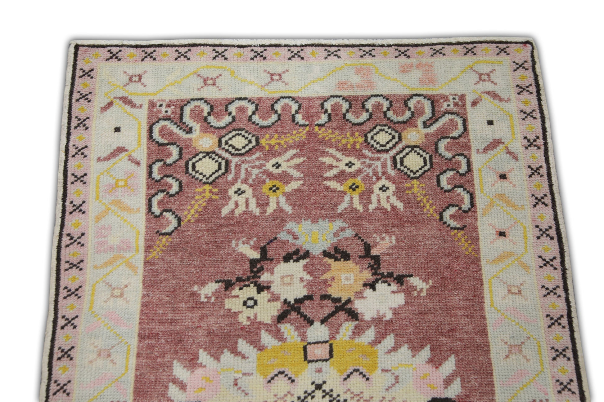 Turkish Vintage Anatolian Rug  2'8" x 5'3" #273