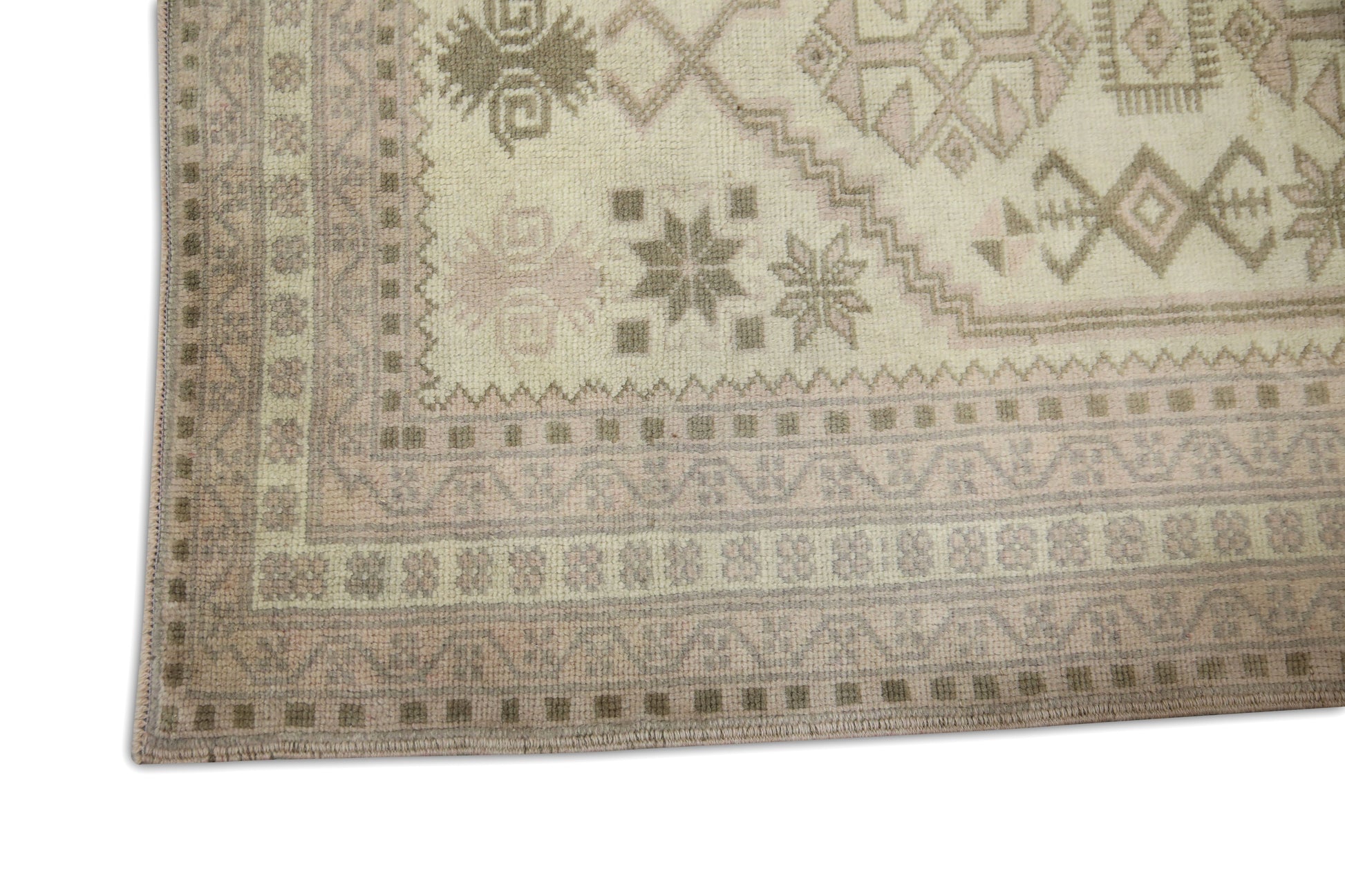 Turkish Vintage Anatolian Rug  2'8" x 4'6" #2127