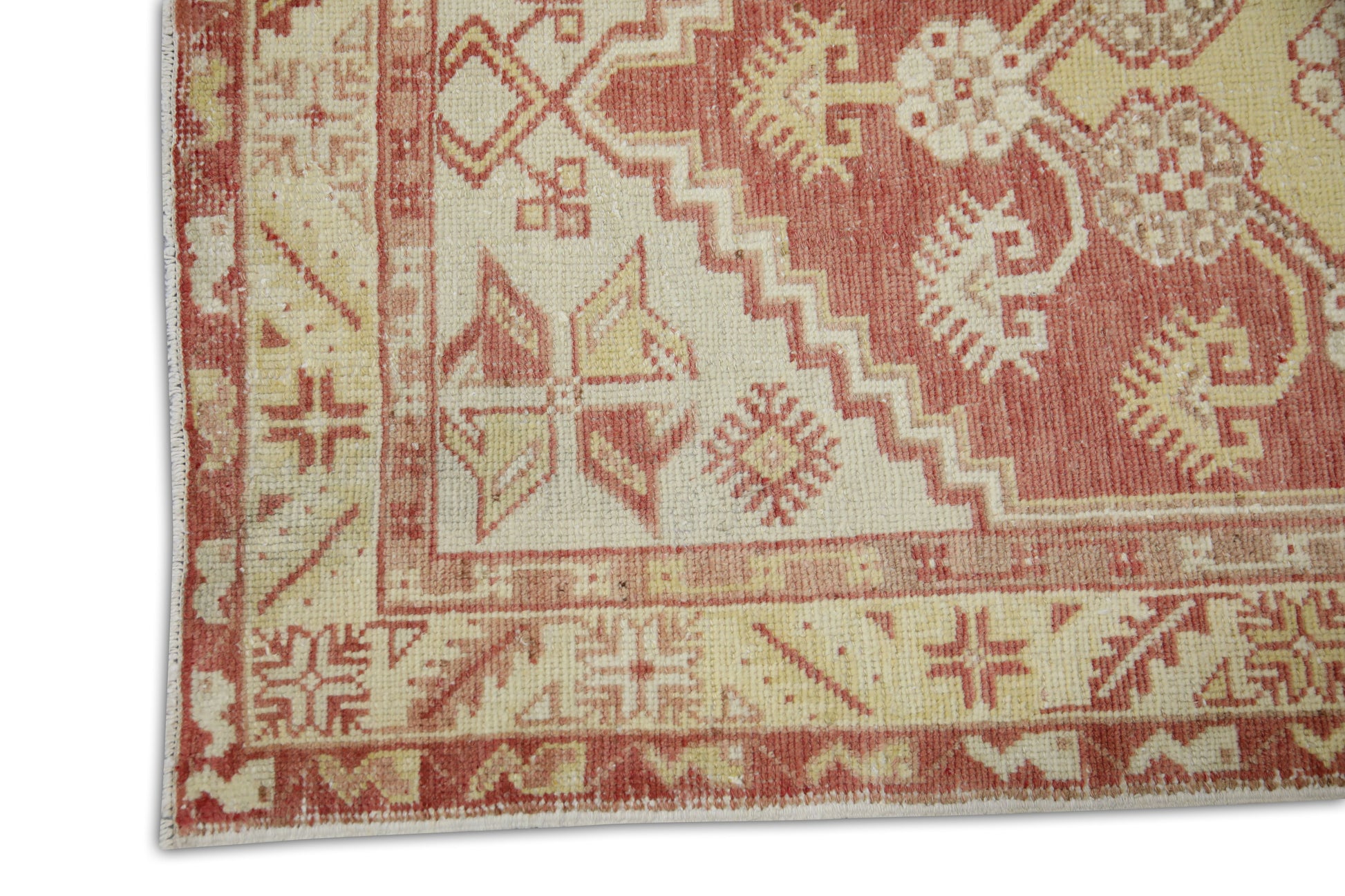 Turkish Vintage Anatolian Rug  2'7" x 4'7" #121