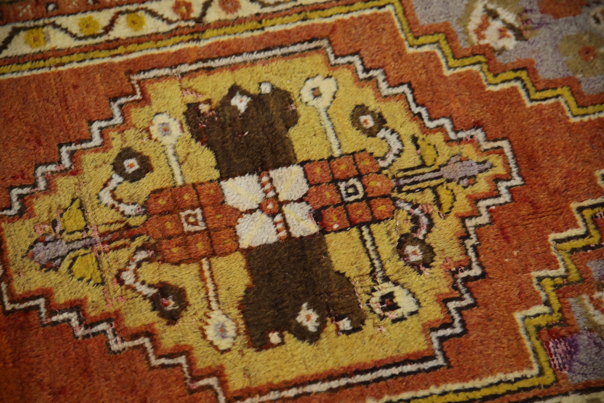 Turkish Vintage Anatolian Rug  2'10" x 4'2" #287