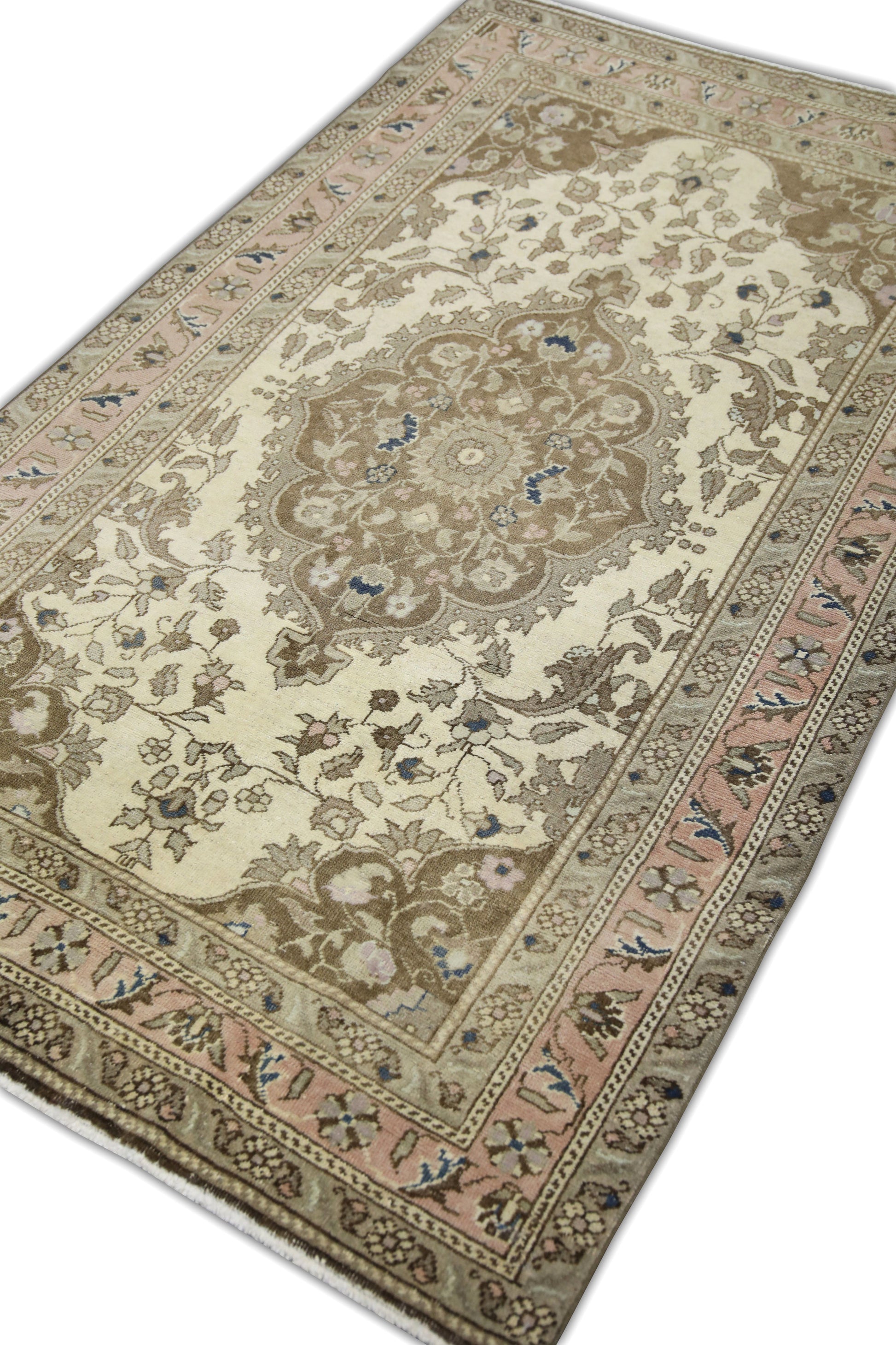 Turkish Vintage Anatolian Rug  4' x 6'9" #301