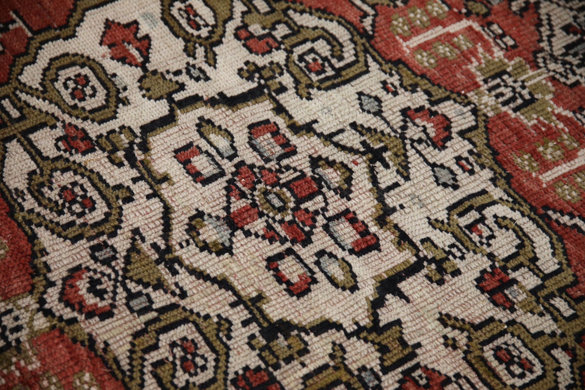Turkish Vintage Anatolian Rug  4' x 7'8" #277