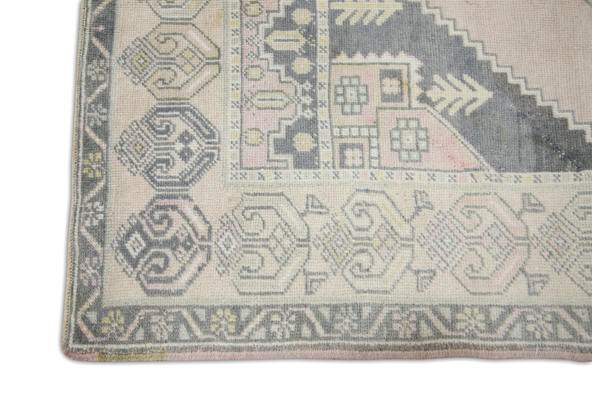 Turkish Vintage Anatolian Rug  4'6" x 8'4" #2129