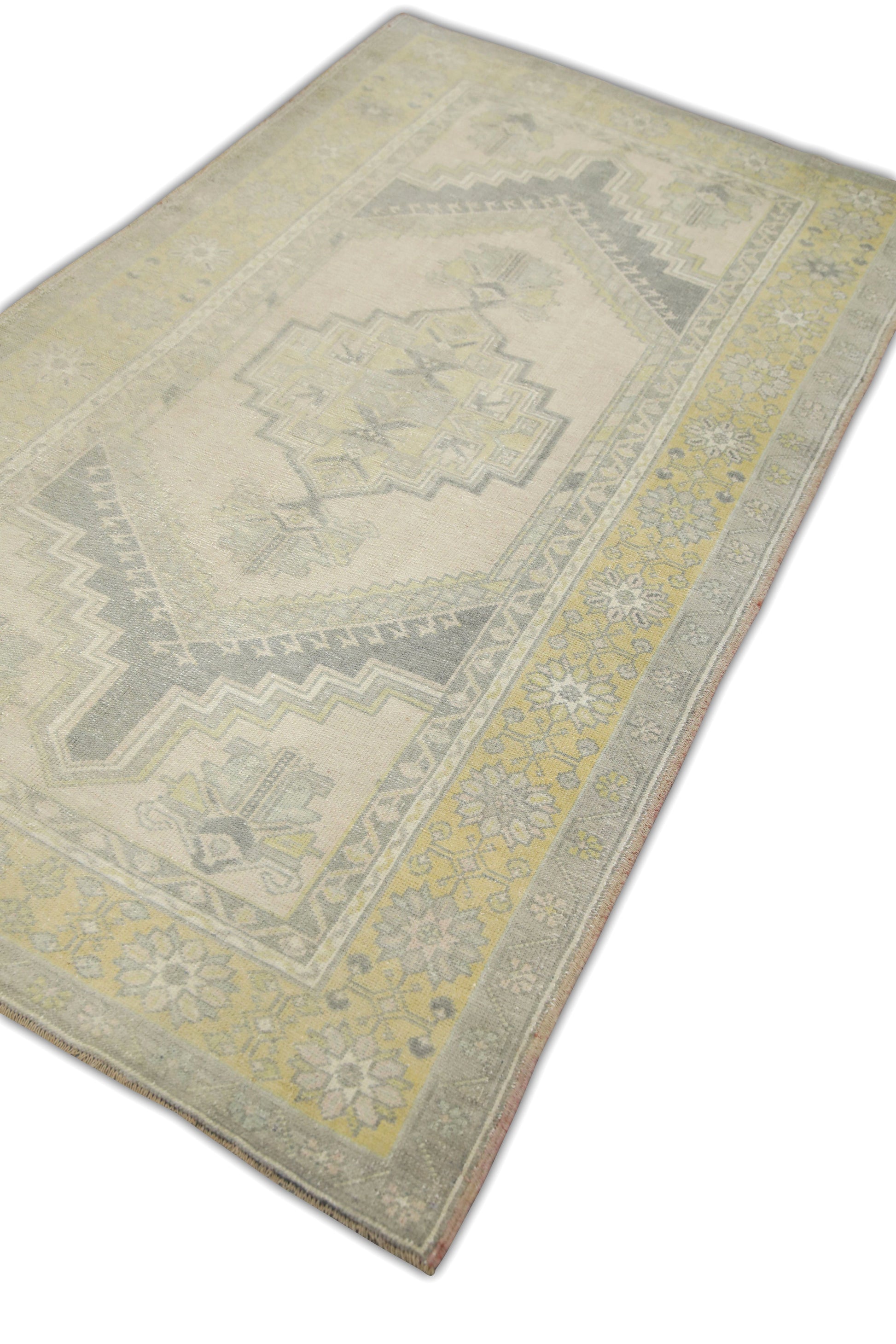 Turkish Vintage Anatolian Rug  4' x 7'3" #127