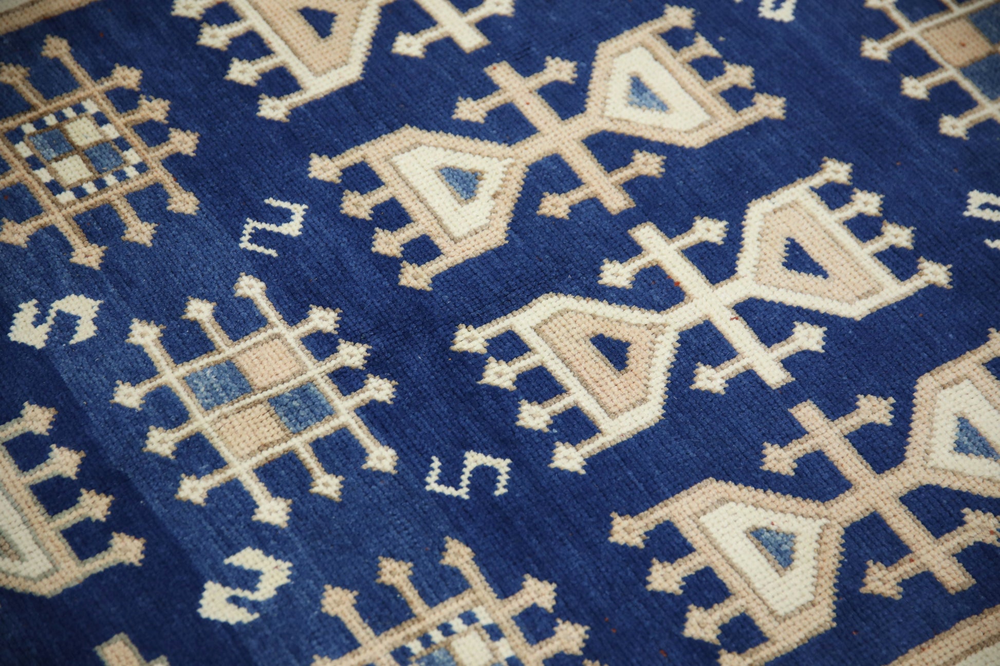 Turkish Vintage Anatolian Rug  4'5" x 6'5" #35