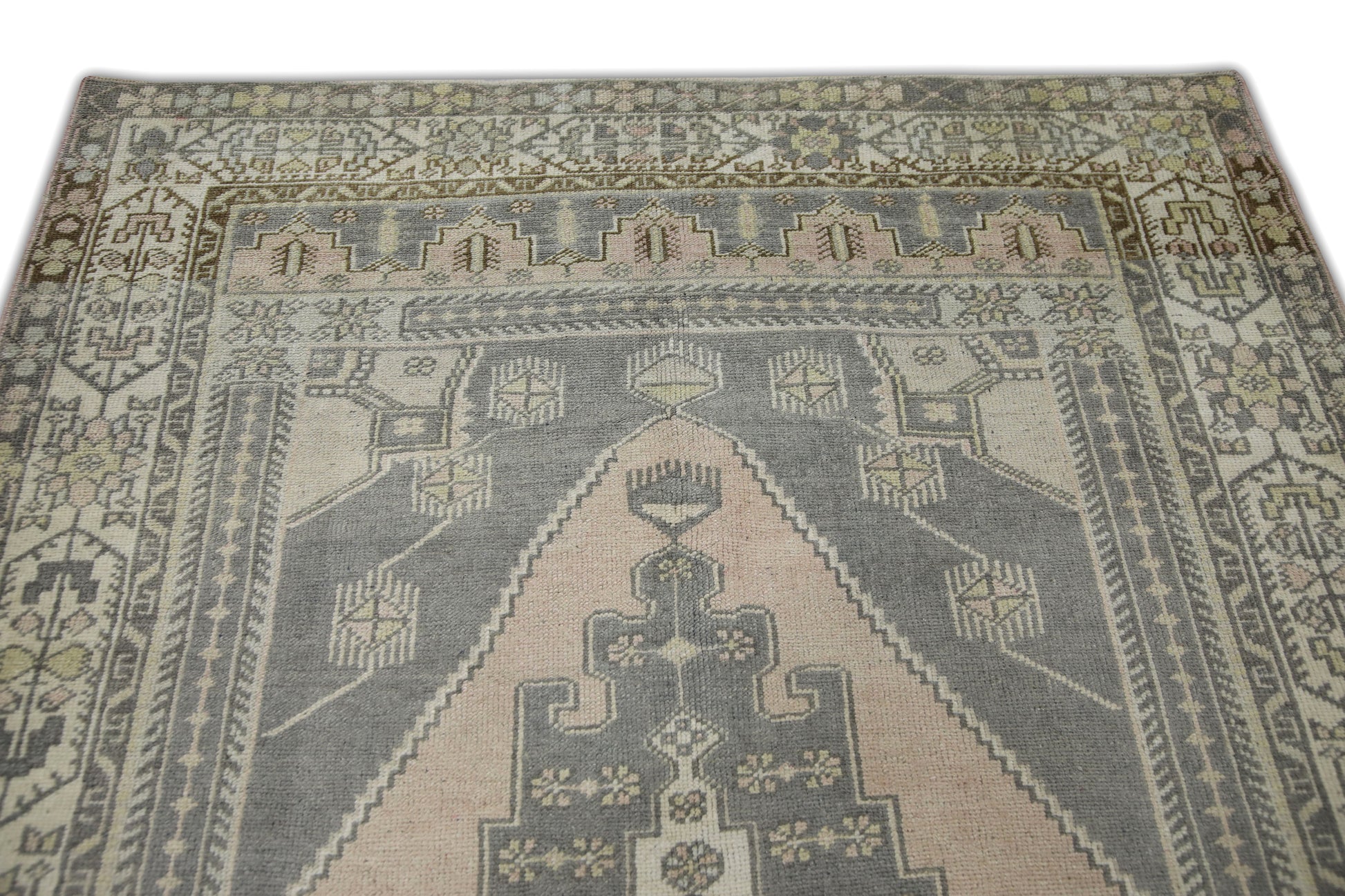 Turkish Vintage Anatolian Rug  5' x 8'5" #454