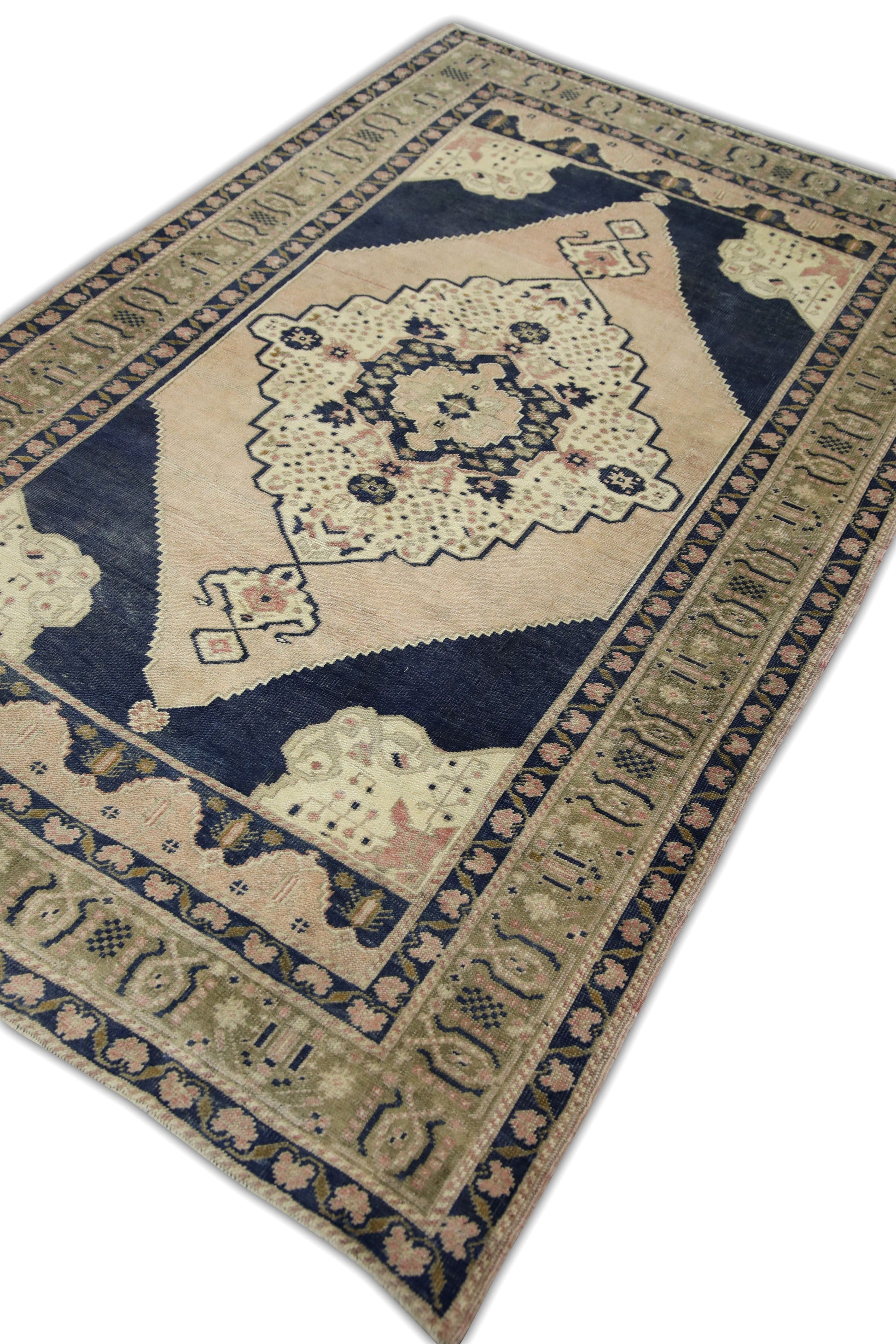 Turkish Vintage Anatolian Rug  4'8" x 7'3" #2131
