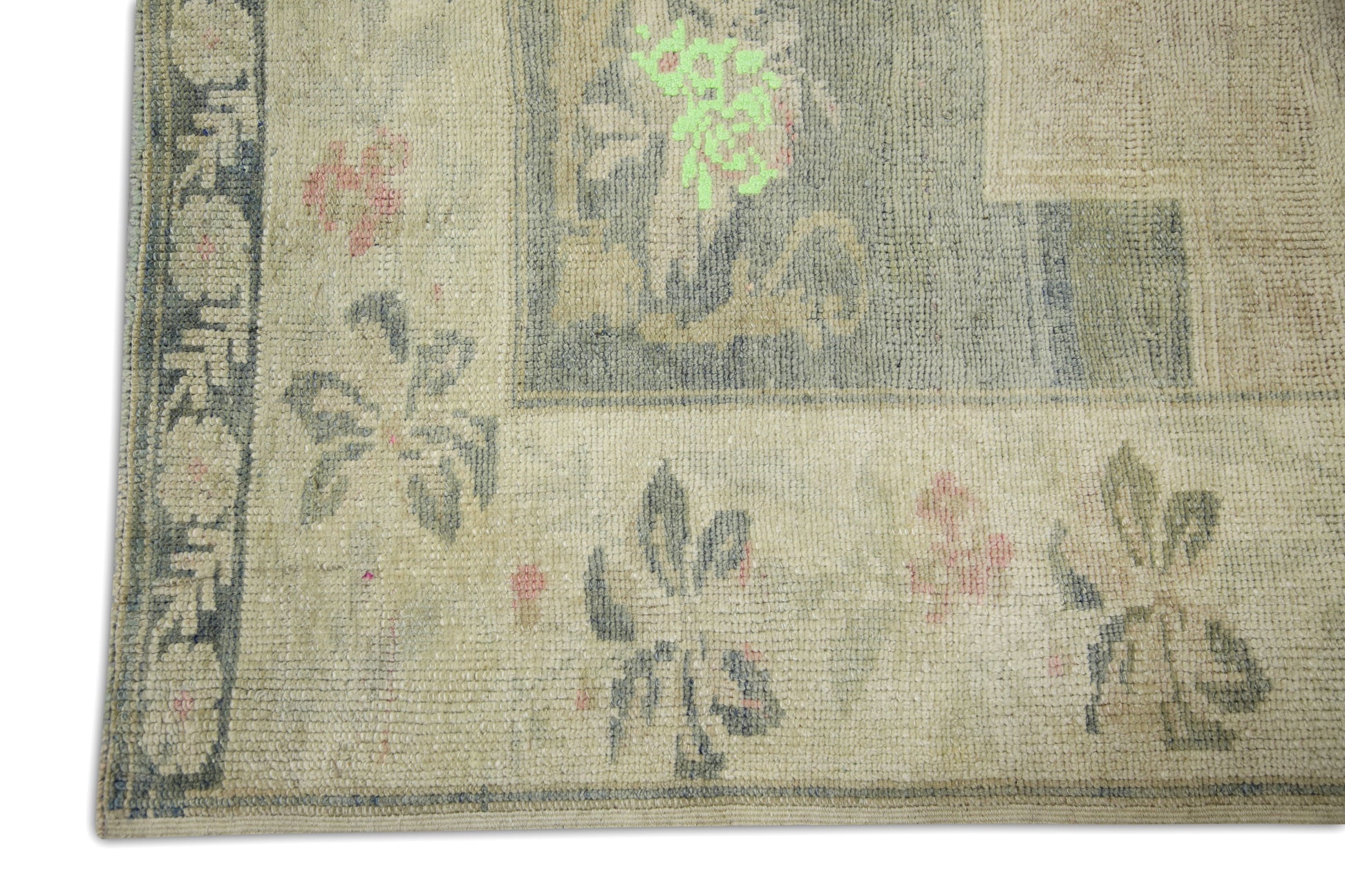 Turkish Vintage Anatolian Rug  4'10" x 6'11" #76