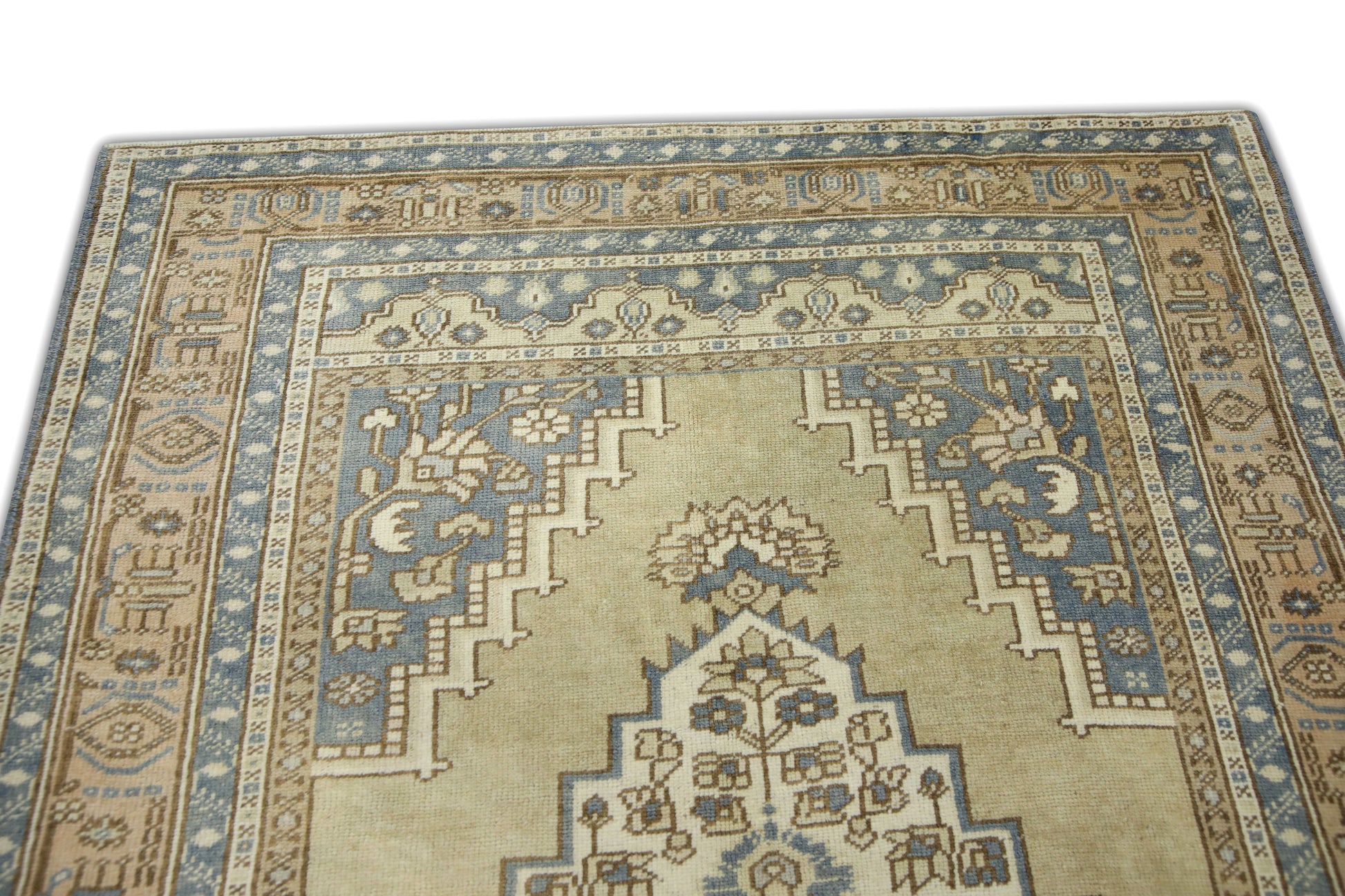 Turkish Vintage Anatolian Rug  4'8" x 7'9" #03