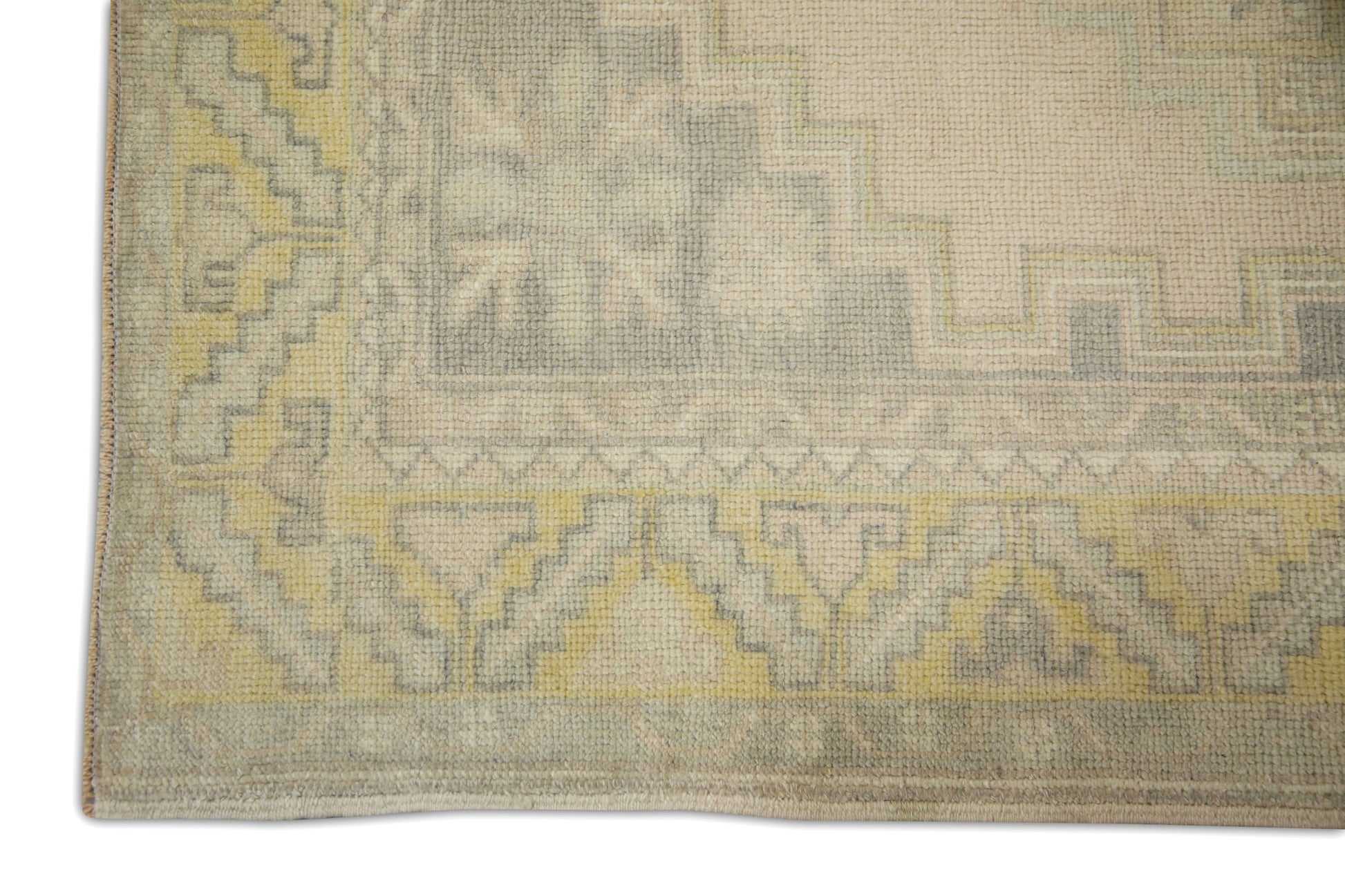 Turkish Vintage Anatolian Rug  4' x 7' #385
