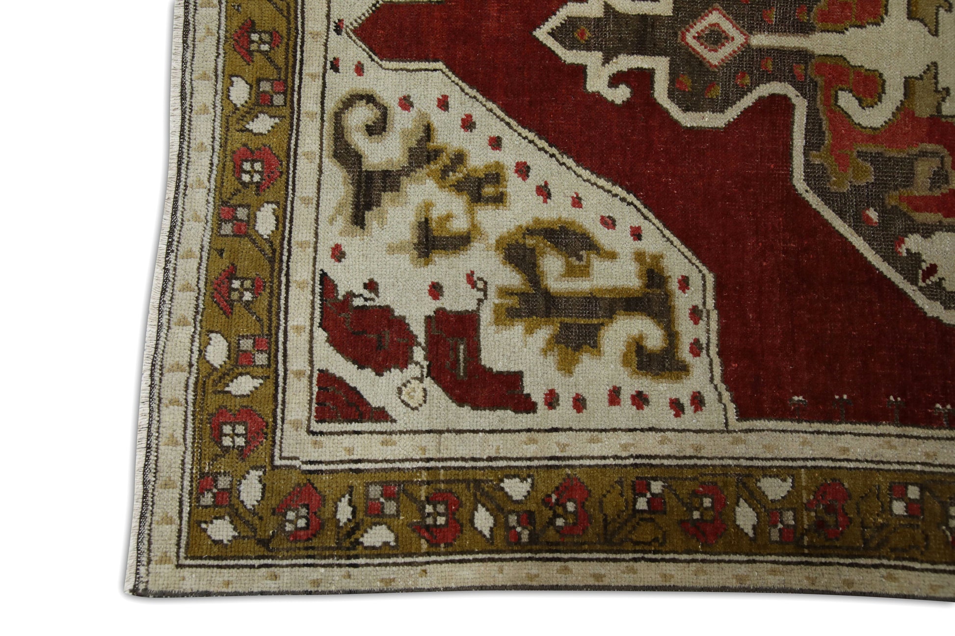 Turkish Vintage Anatolian Rug  4' x 7' #08