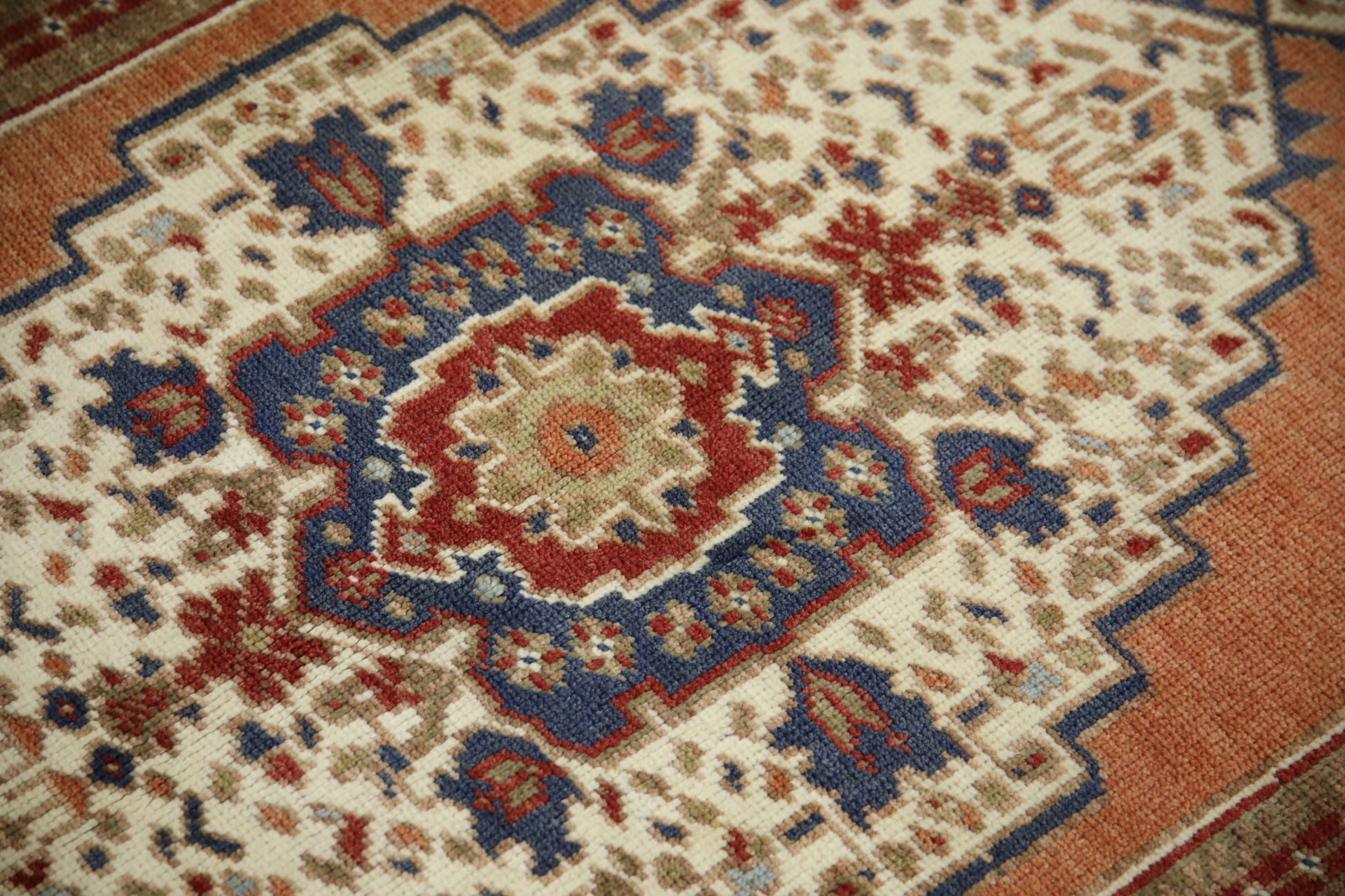 Turkish Vintage Anatolian Rug  4'2" x 7'2" #198
