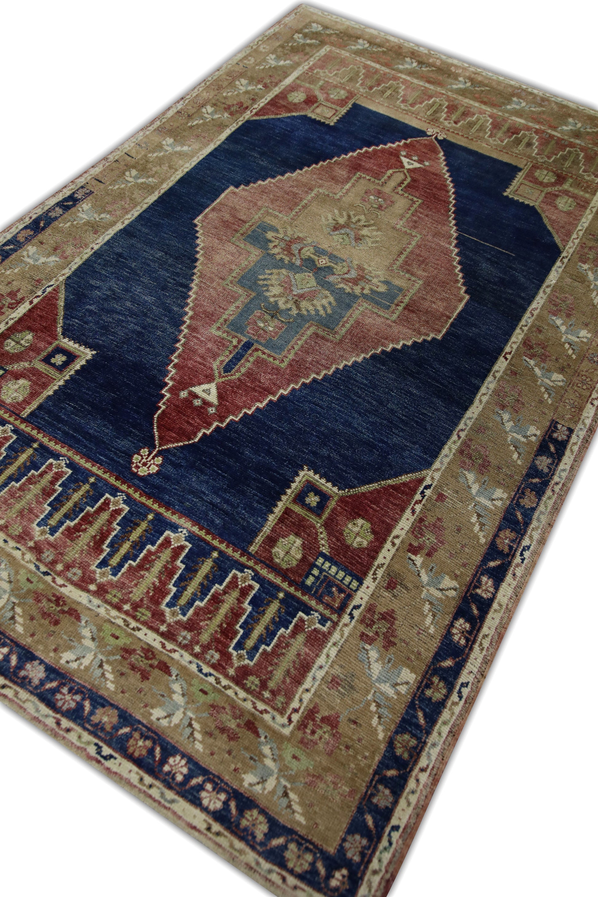 Turkish Vintage Anatolian Rug  4'10" x 7'8" #37