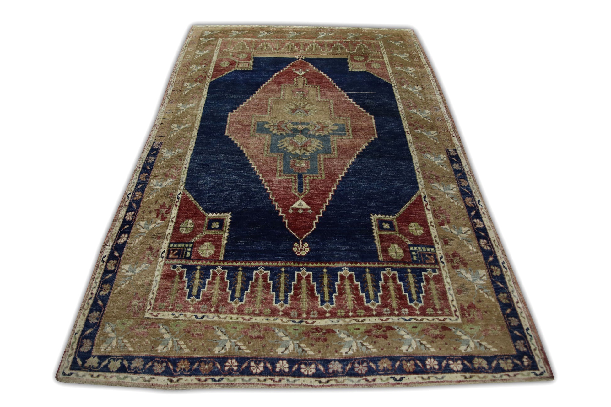 Turkish Vintage Anatolian Rug  4'10" x 7'8" #37