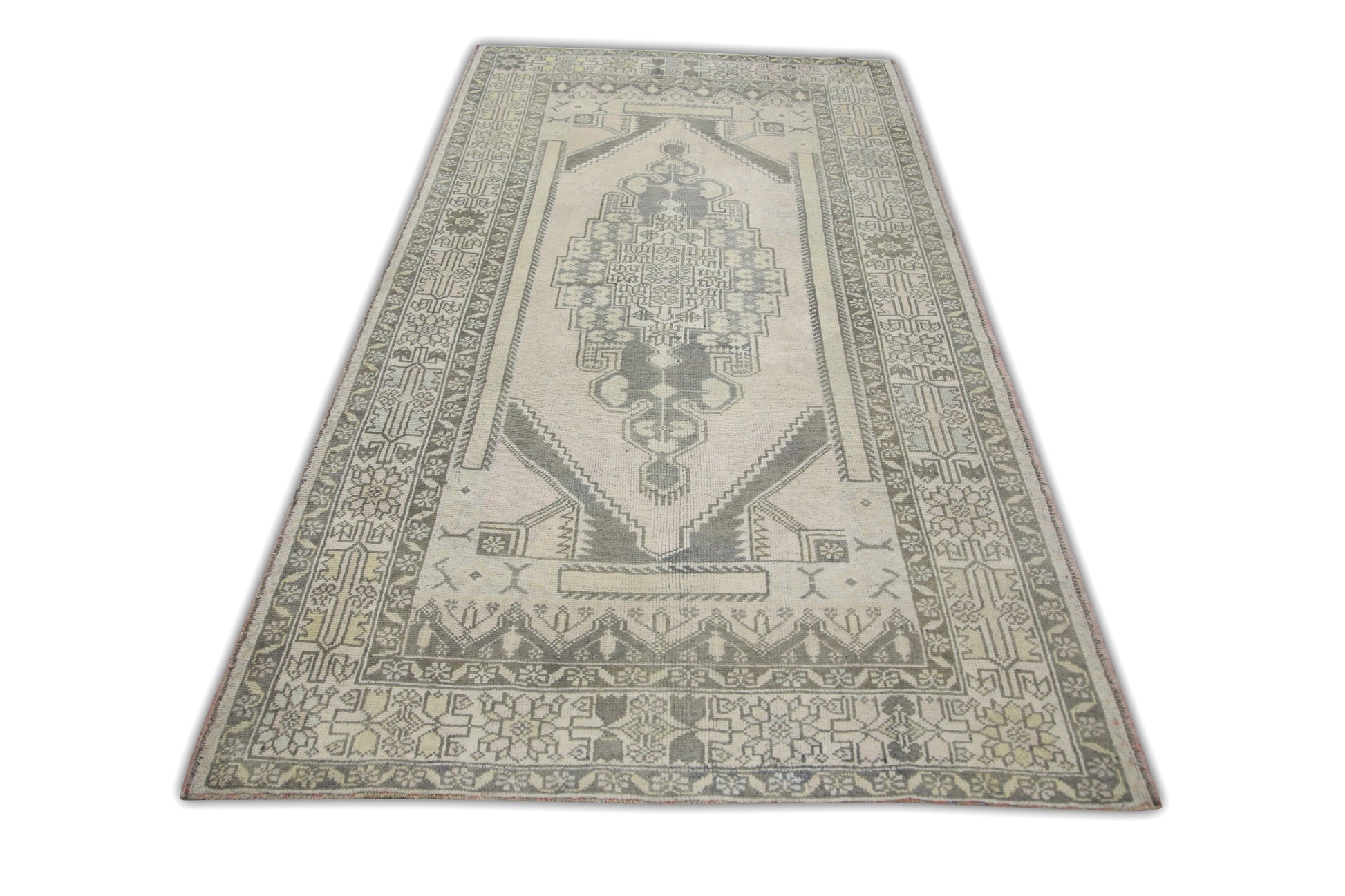 Turkish Vintage Anatolian Rug  4'5" x 7'10" #77