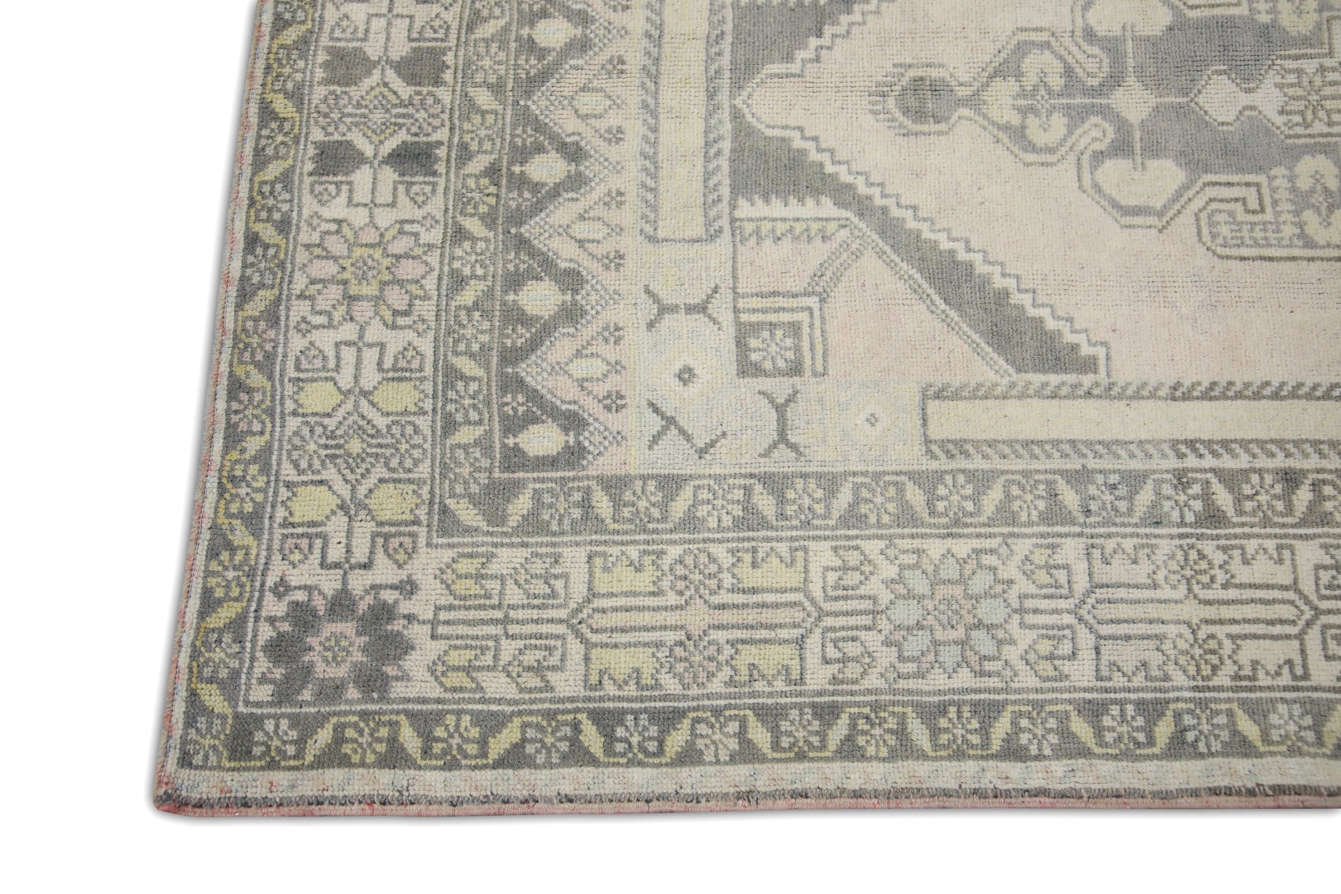 Turkish Vintage Anatolian Rug  4'5" x 7'10" #77