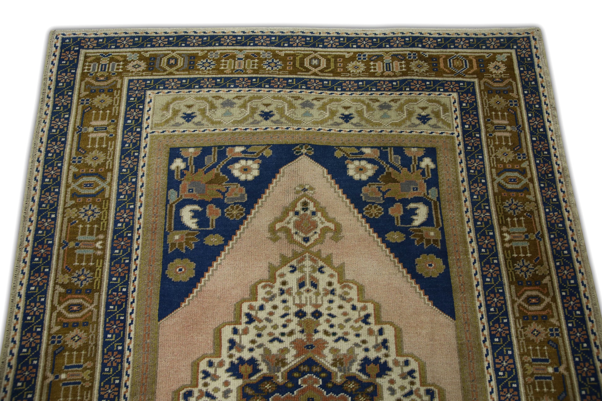 Turkish Vintage Anatolian Rug  4'3" x 6'5" #06