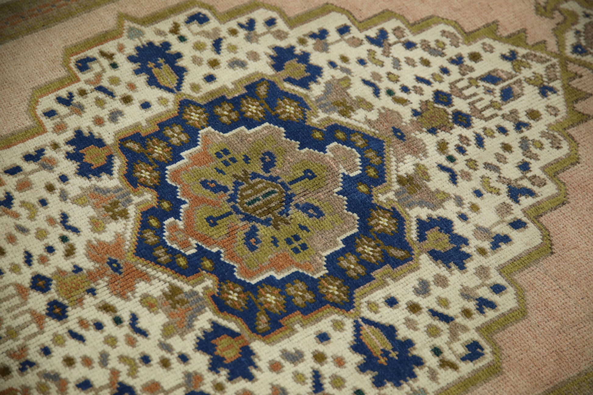 Turkish Vintage Anatolian Rug  4'3" x 6'5" #06