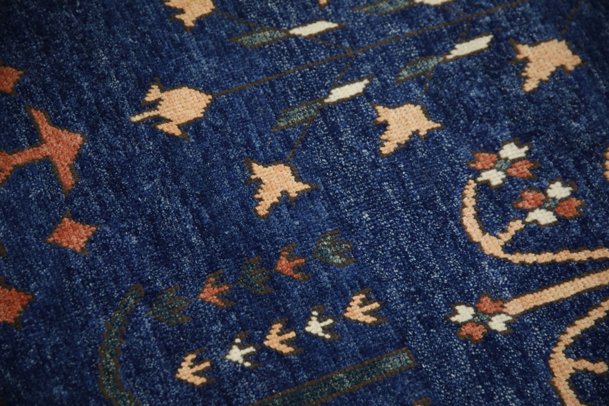 Turkish Vintage Anatolian Rug  4' x 5'1" #05