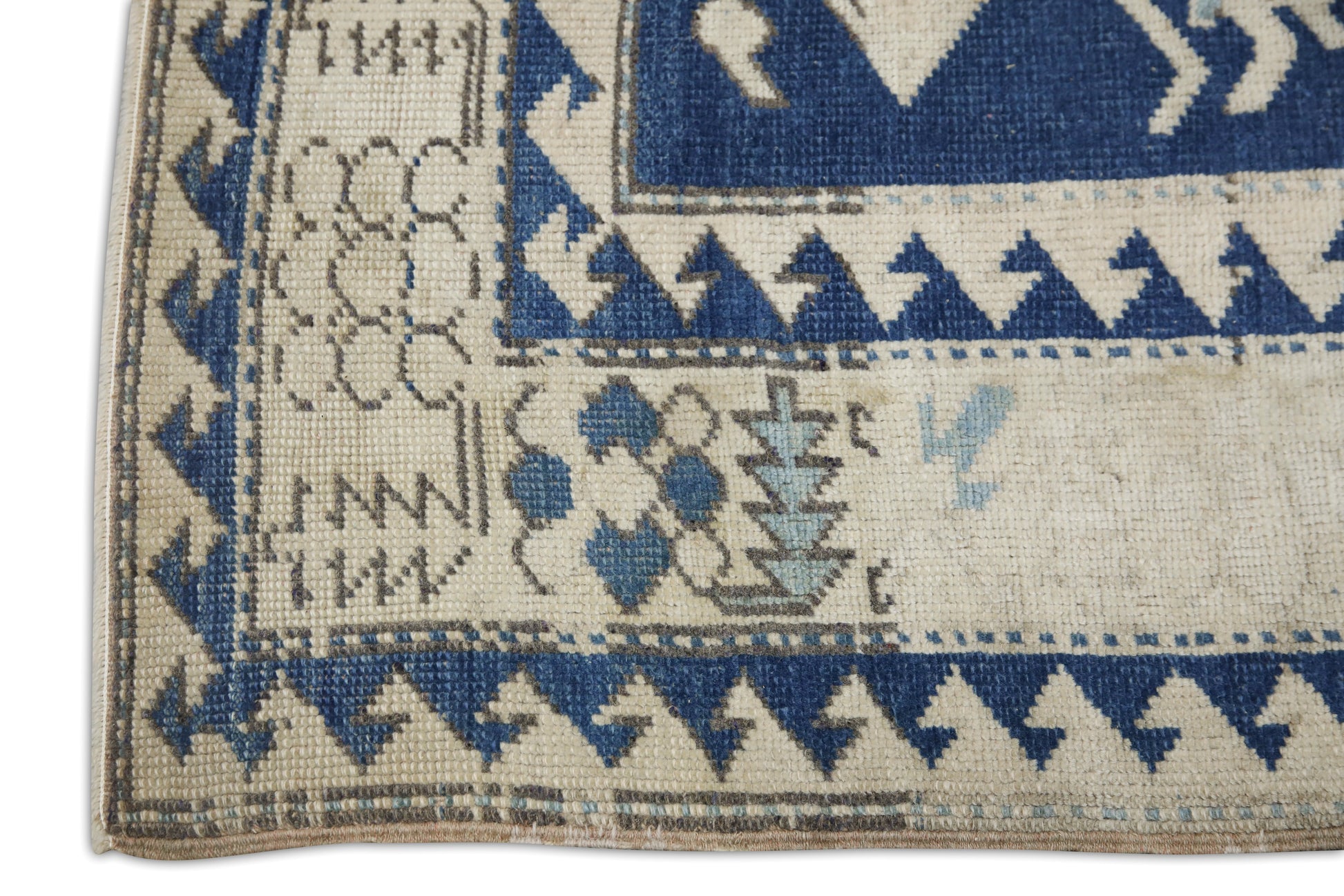 Turkish Vintage Rug 4'10" x 6'5" #504