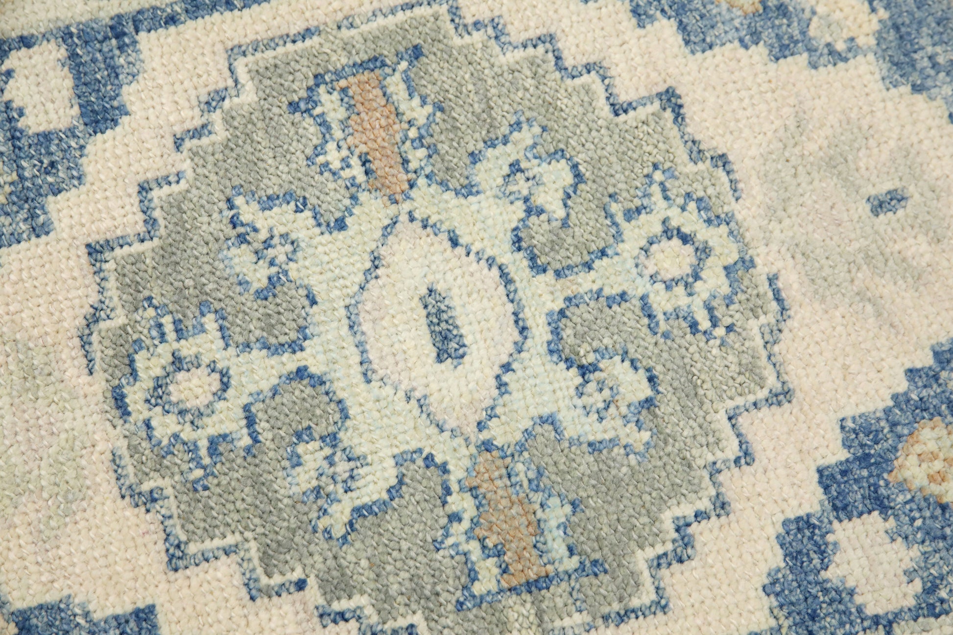 Turkish Oushak Rug 2'3" x 3'2" #7595
