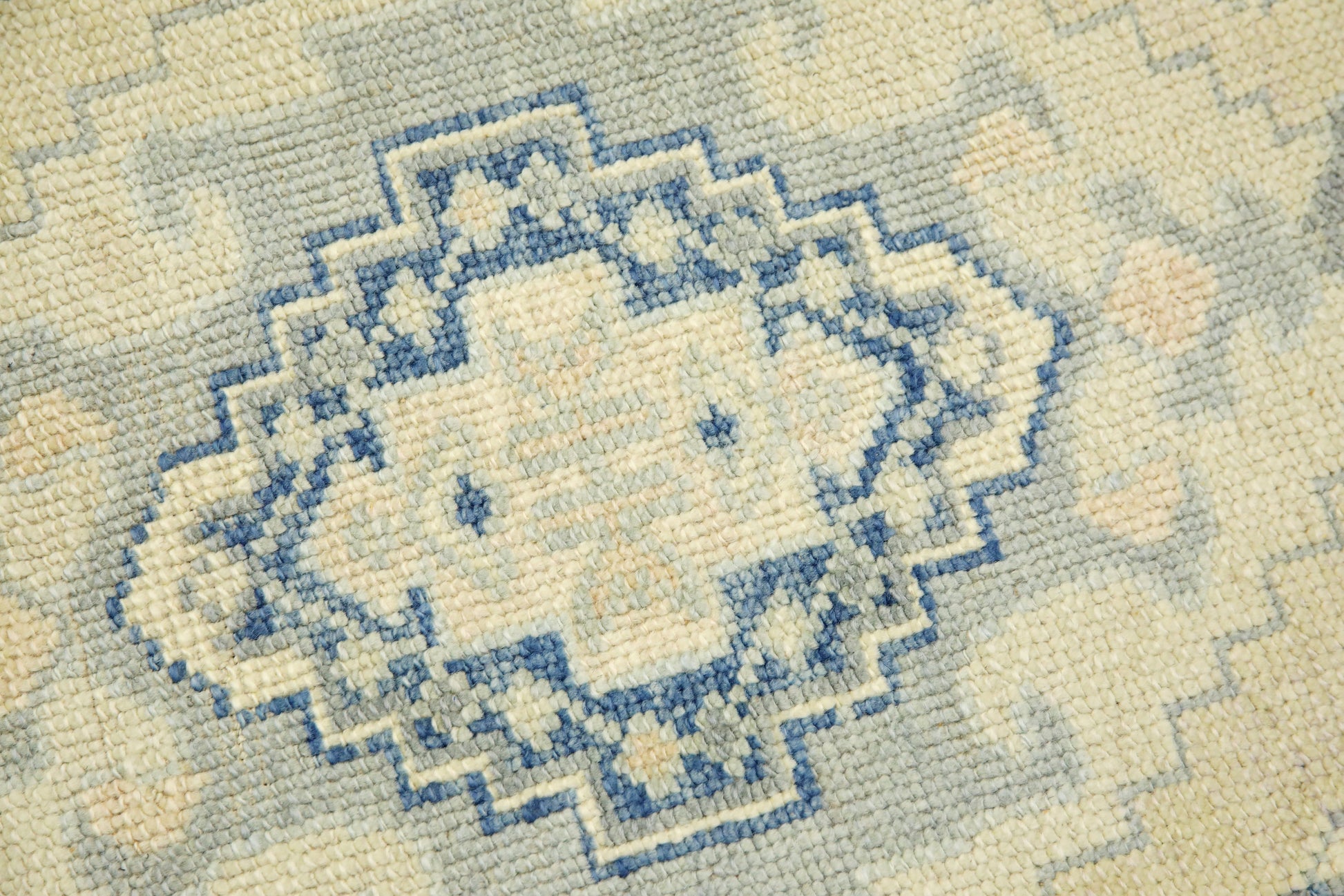 Turkish Oushak Rug 2'4" x 2'11" #7817