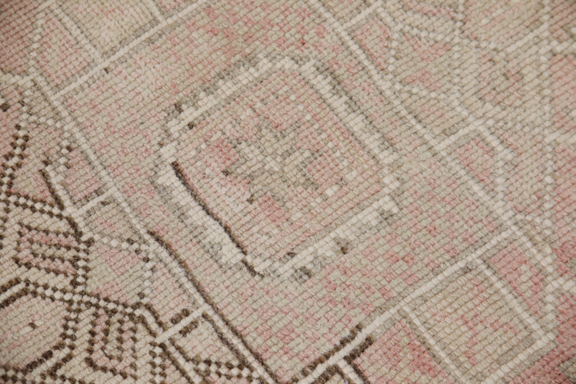 Turkish Vintage Anatolian Rug  2'7" x 4'6" #11167