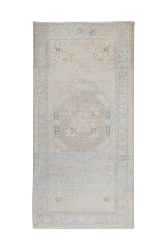 #10772 Turkish Vintage Anatolian Rug 3' x 6'2"