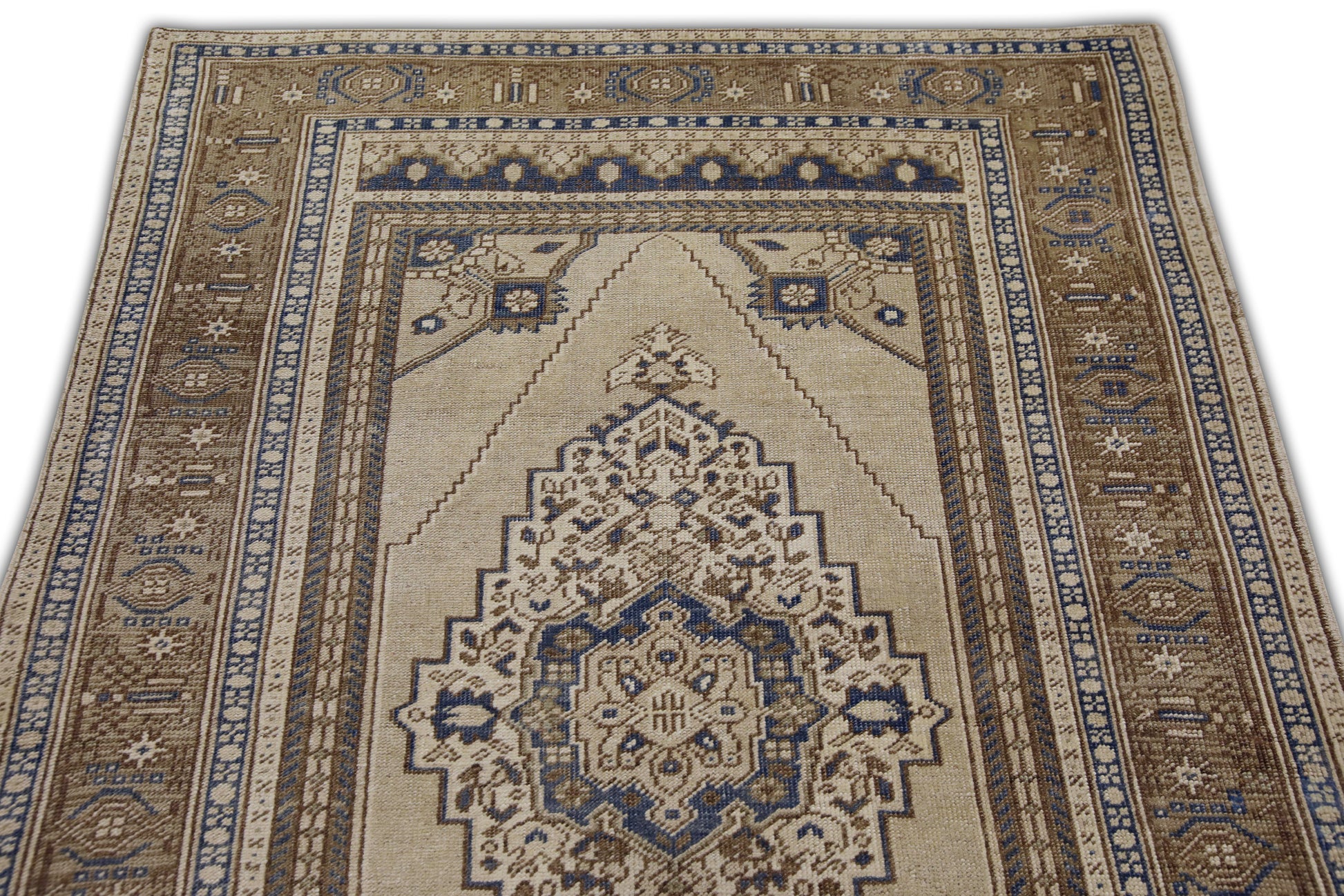 Turkish Vintage Anatolian Rug  4' x 6' #11101