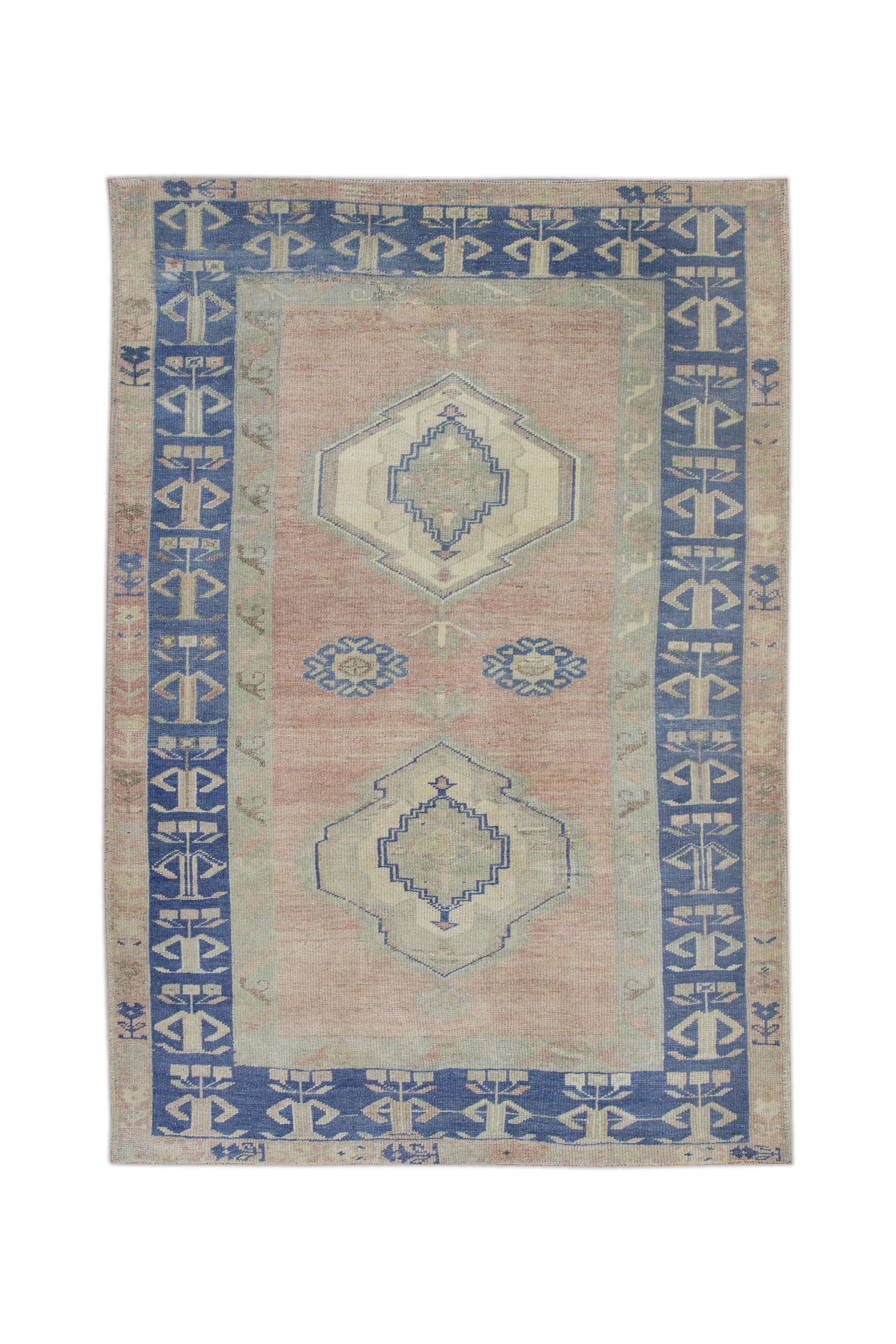 Turkish Vintage Anatolian Rug  3'9" x 5'6" #11172