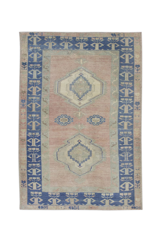 #11172 Turkish Vintage Anatolian Rug  3'9" x 5'6"