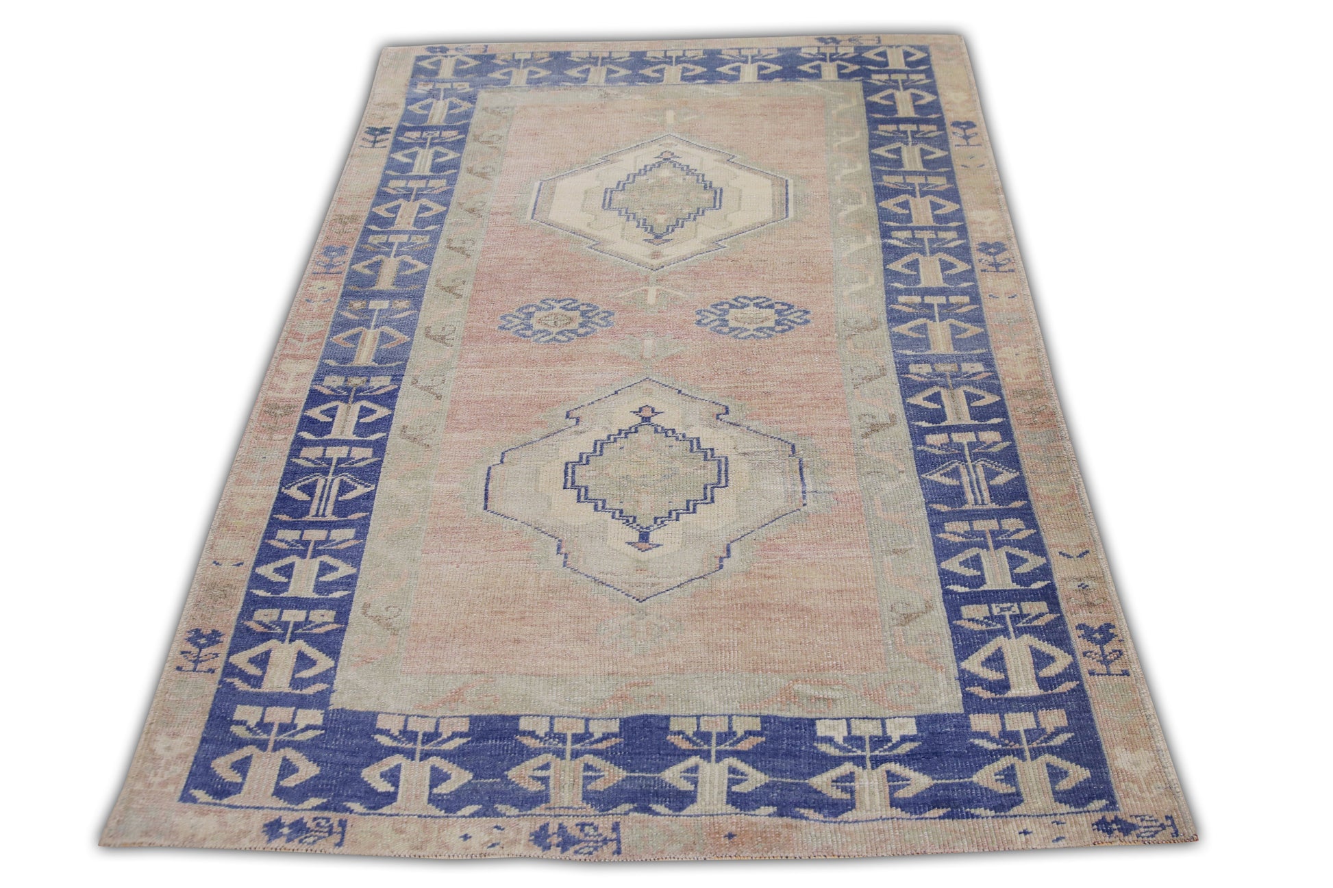 Turkish Vintage Anatolian Rug  3'9" x 5'6" #11172