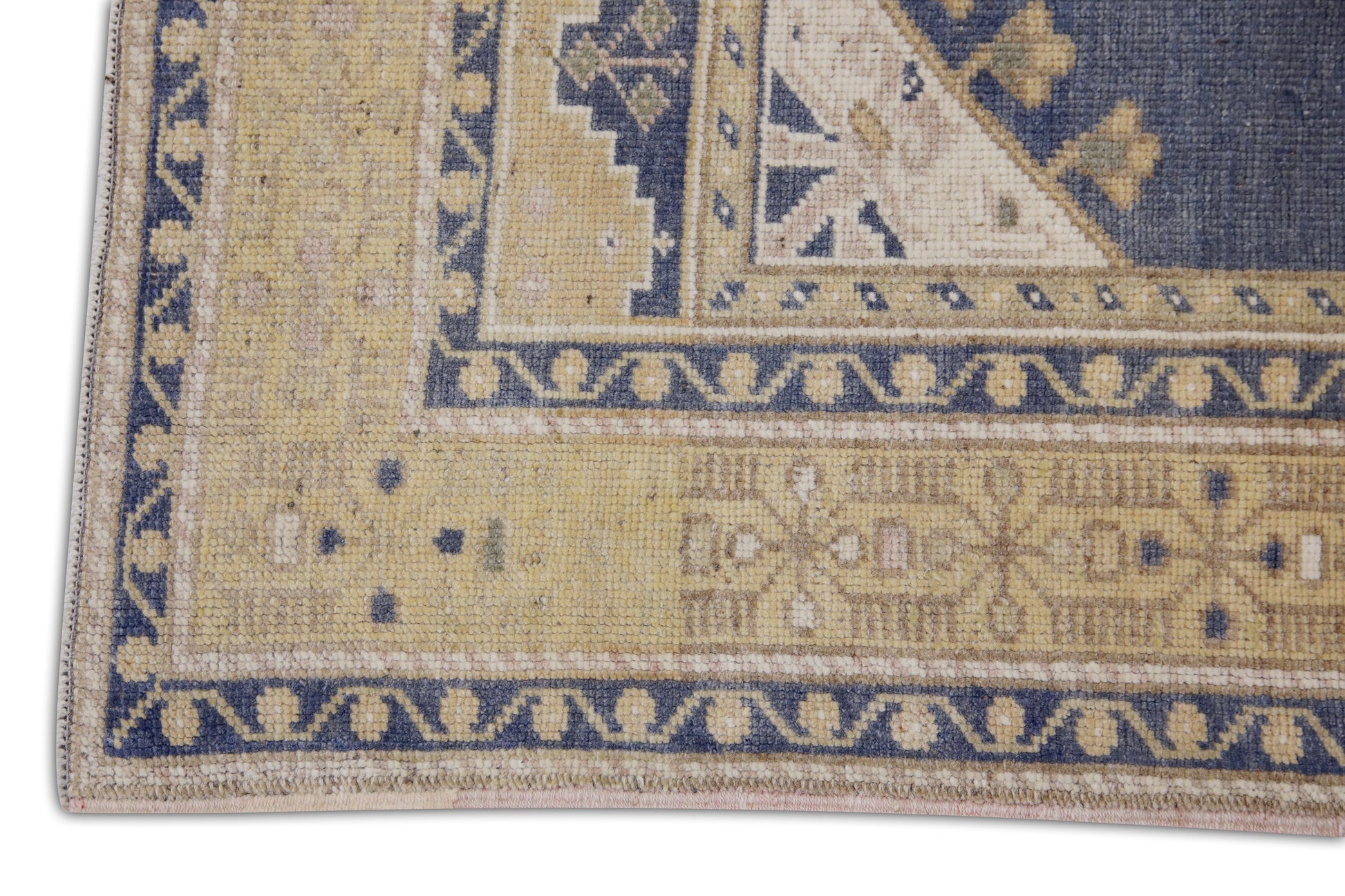 Turkish Vintage Anatolian Rug  3'11" x 5'8" #11105