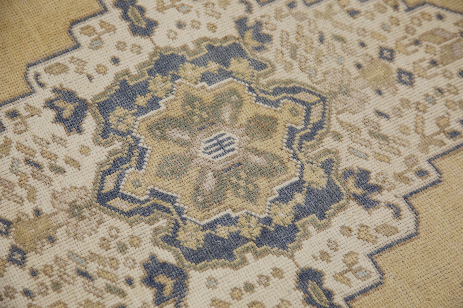 Turkish Vintage Anatolian Rug  3'11" x 5'8" #11105