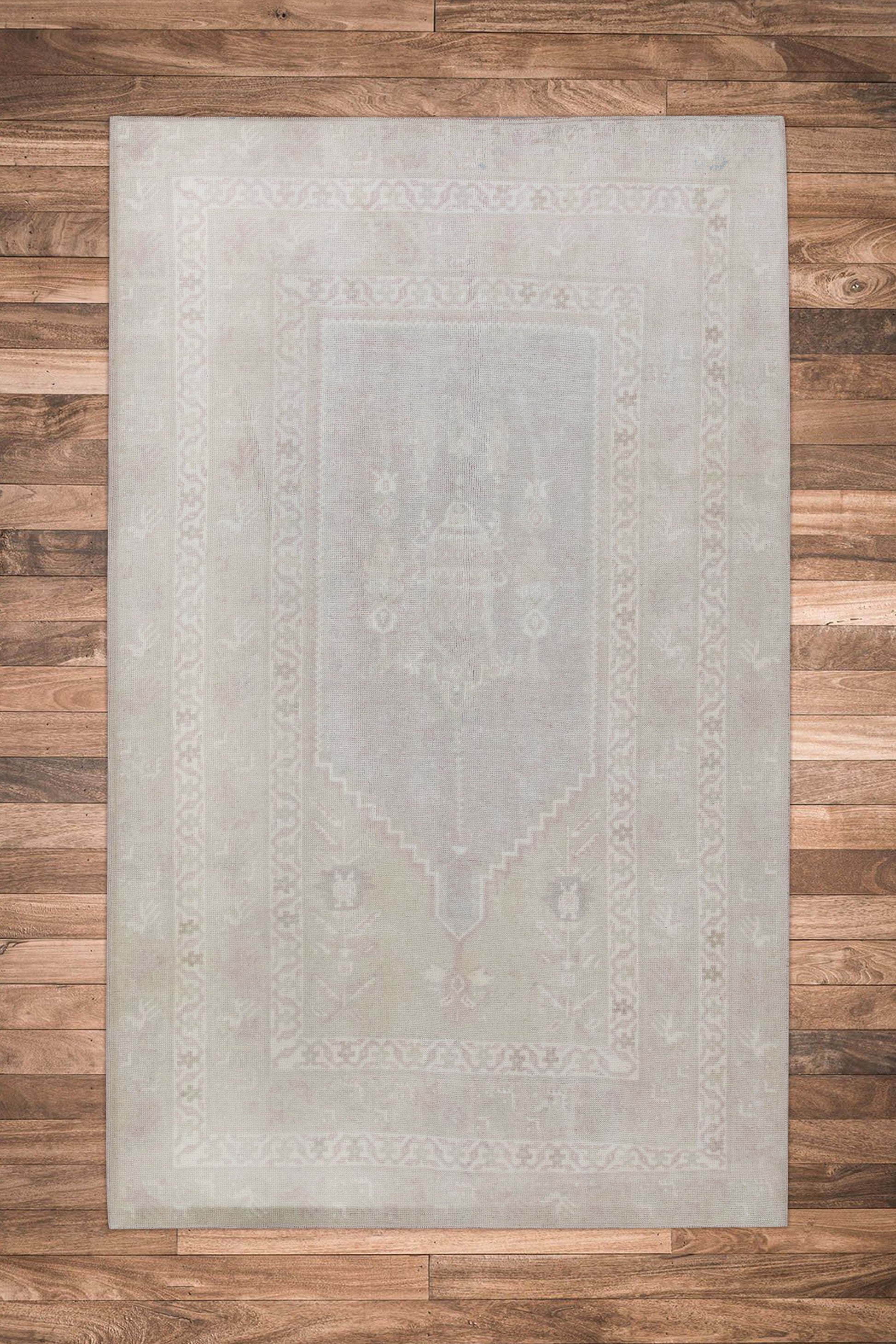 Turkish Vintage Anatolian Rug  4'9" x 7'4" #10859
