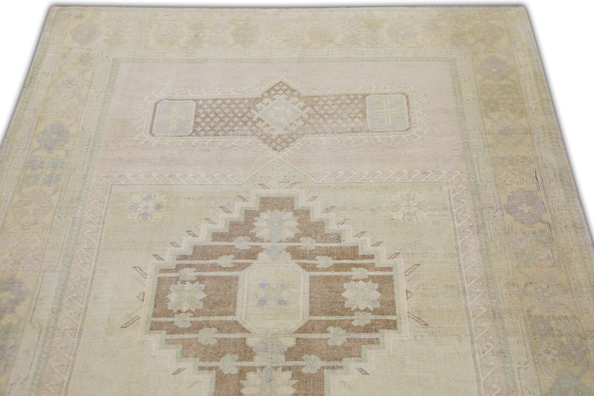 Turkish Vintage Anatolian Rug  4'3" x 6'1" #11066