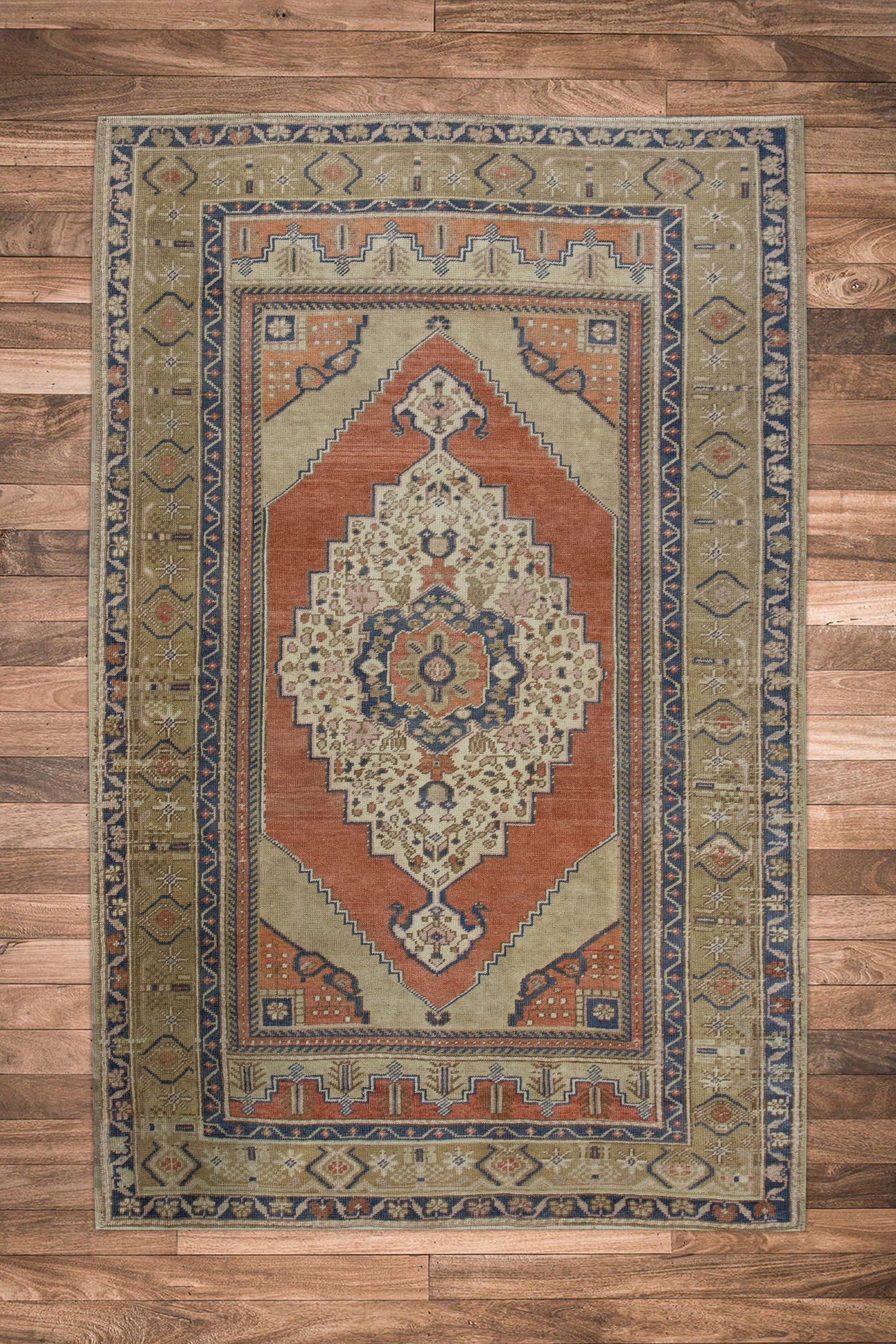 Turkish Vintage Anatolian Rug  4'2" x 6'5" #11073