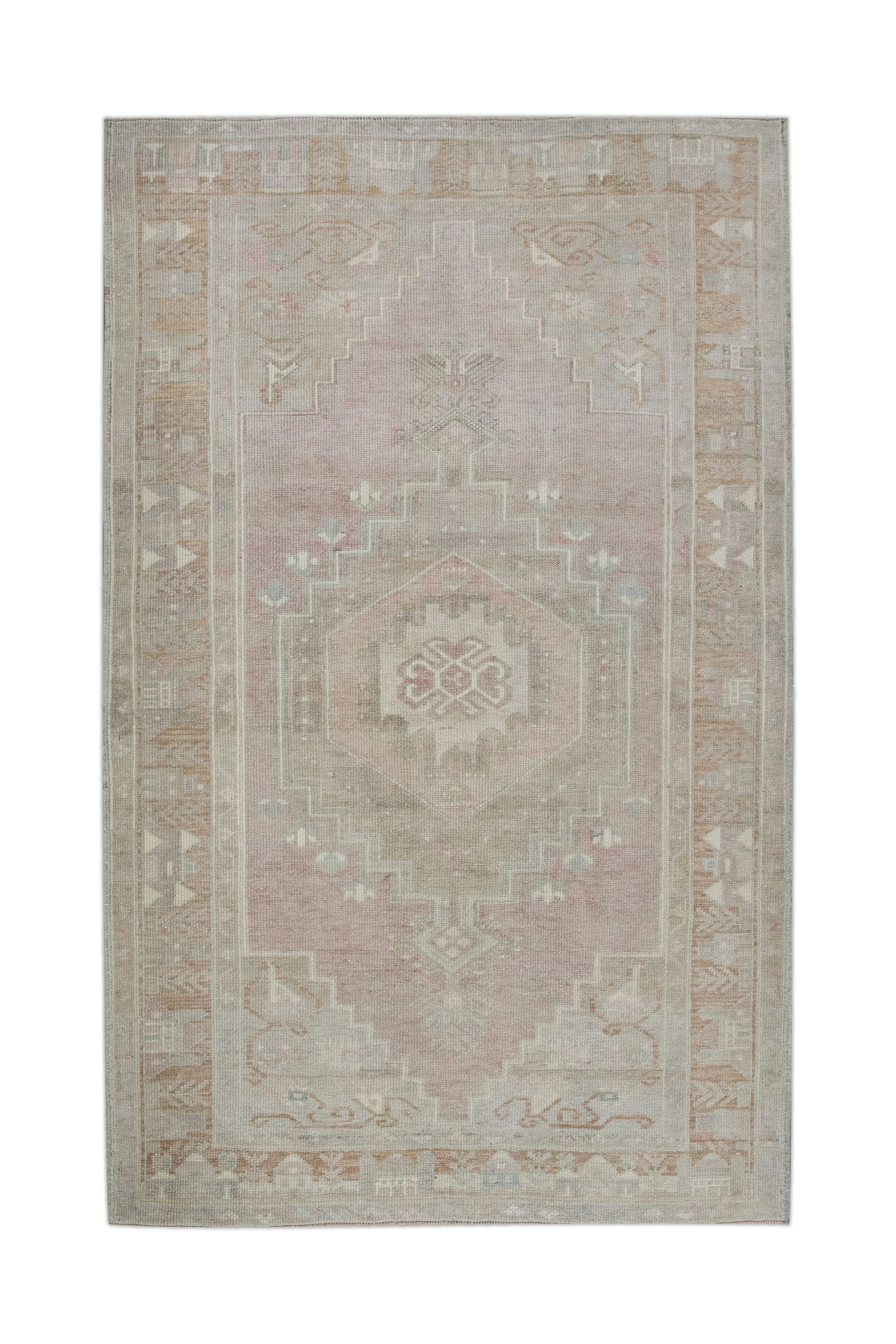 Turkish Vintage Anatolian Rug  4' x 6'1" #11080