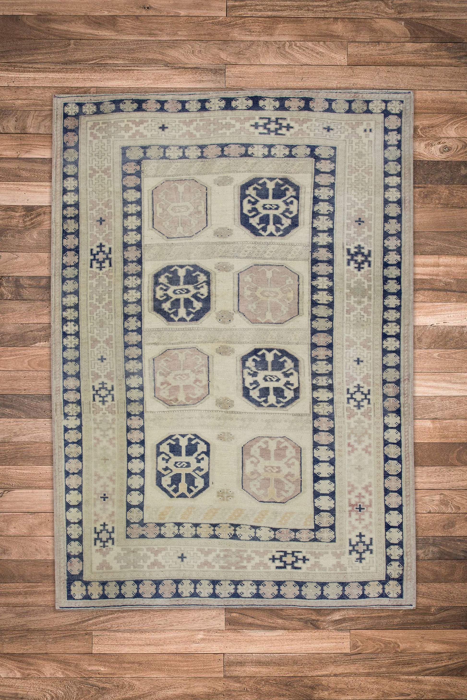 Turkish Vintage Anatolian Rug  4'1" x 5'8" #11079