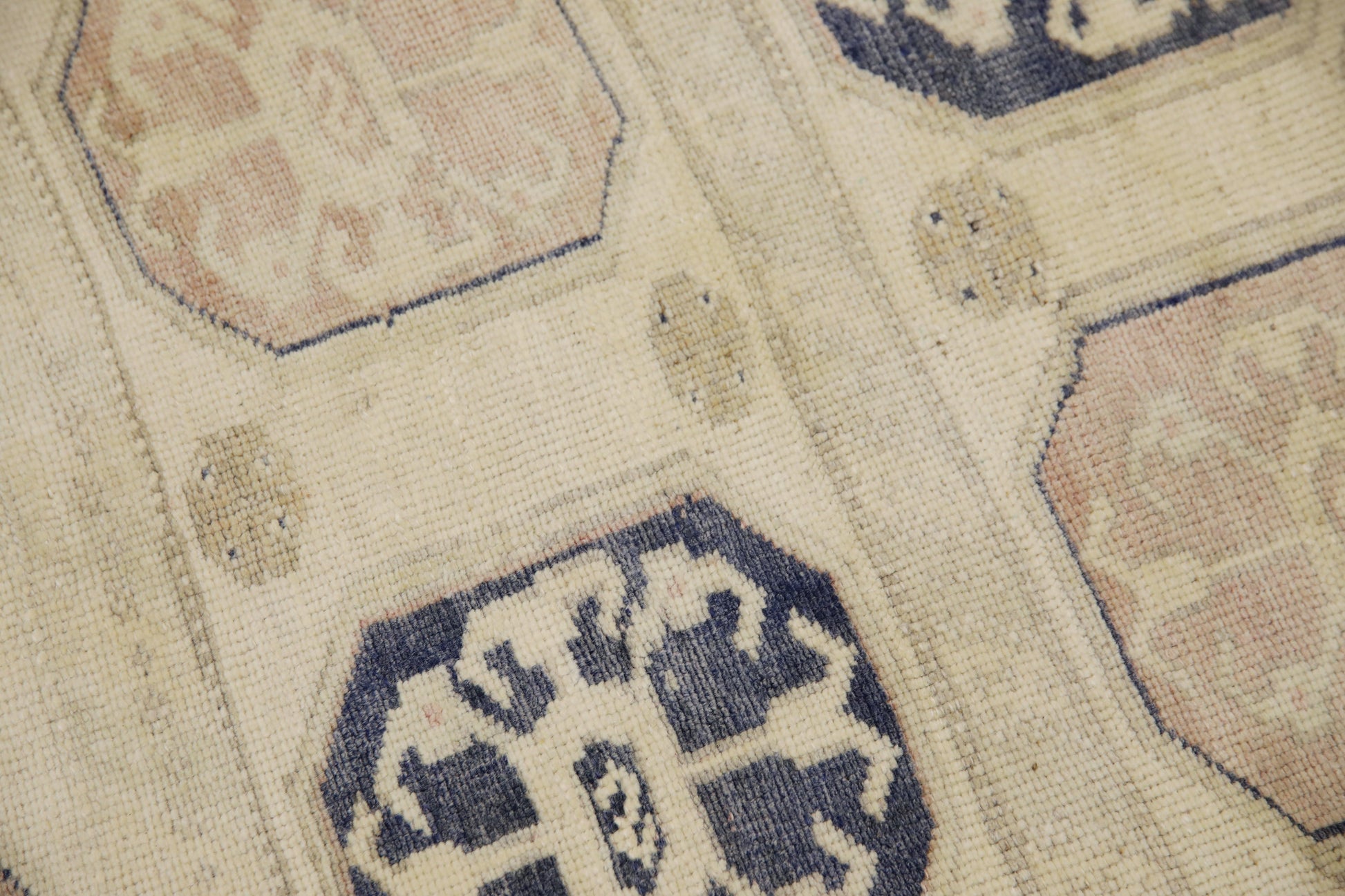 Turkish Vintage Anatolian Rug  4'1" x 5'8" #11079