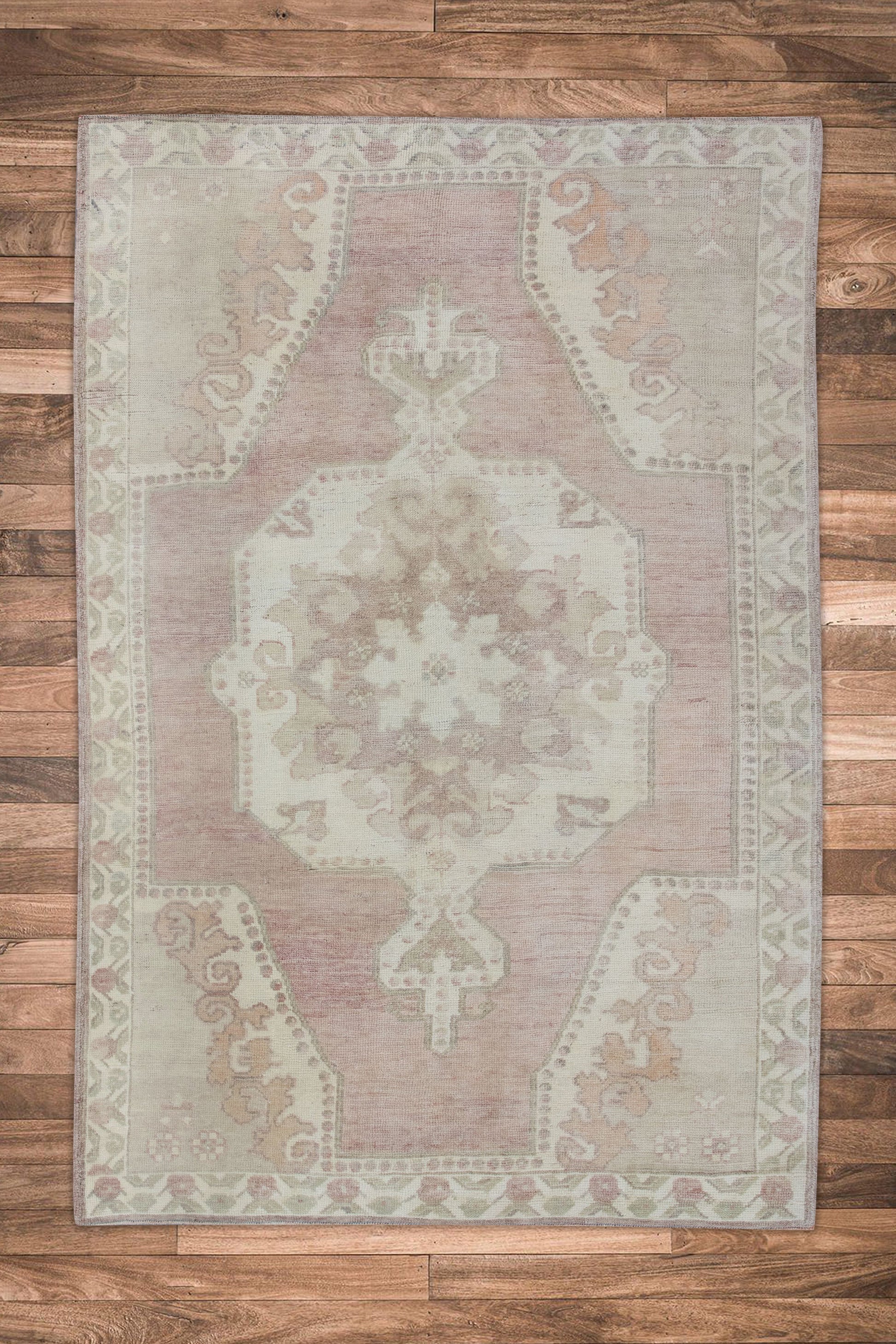 Turkish Vintage Anatolian Rug  4'8" x 7'1" #11092