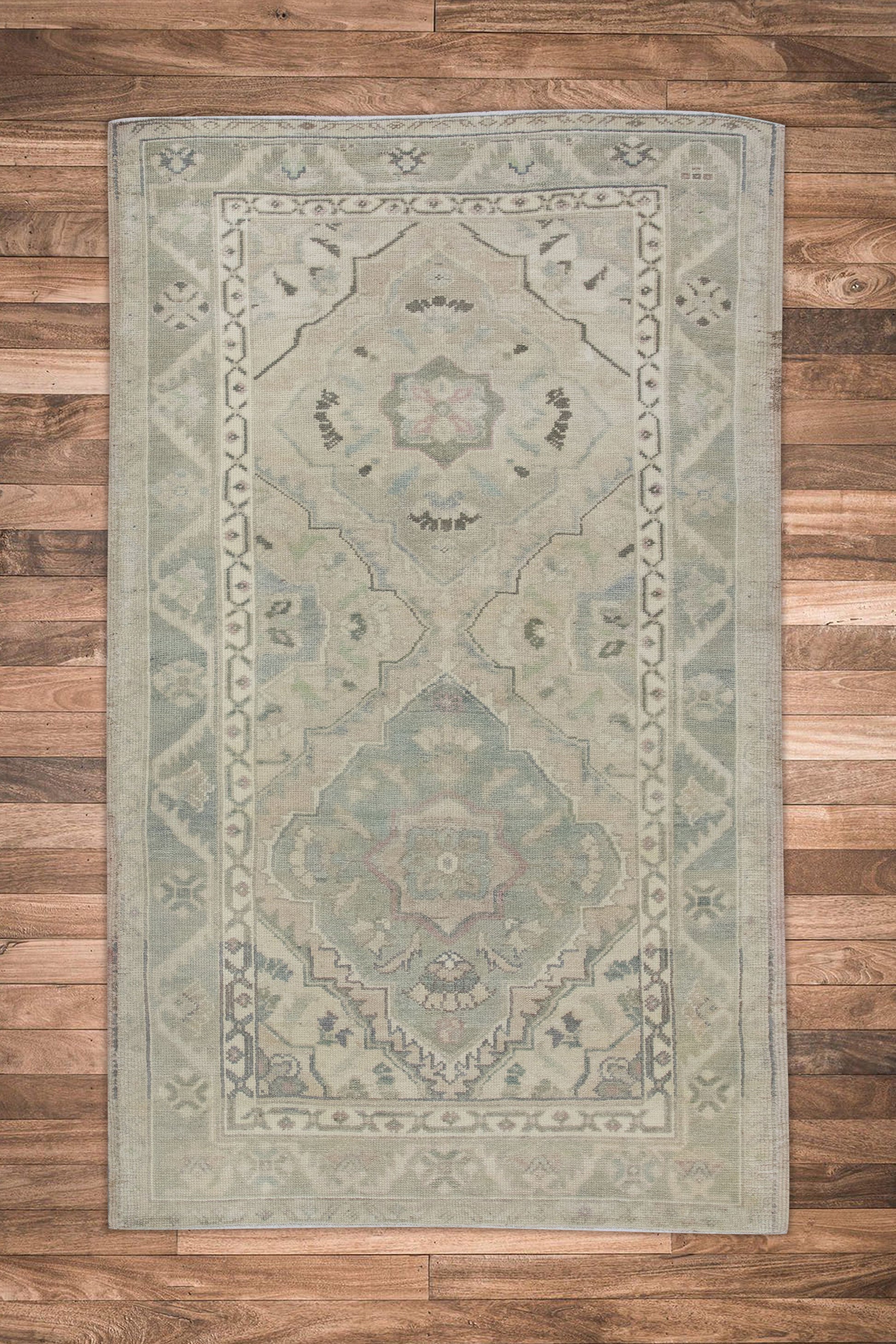 Turkish Vintage Anatolian Rug  3'10" x 6'3" #10842