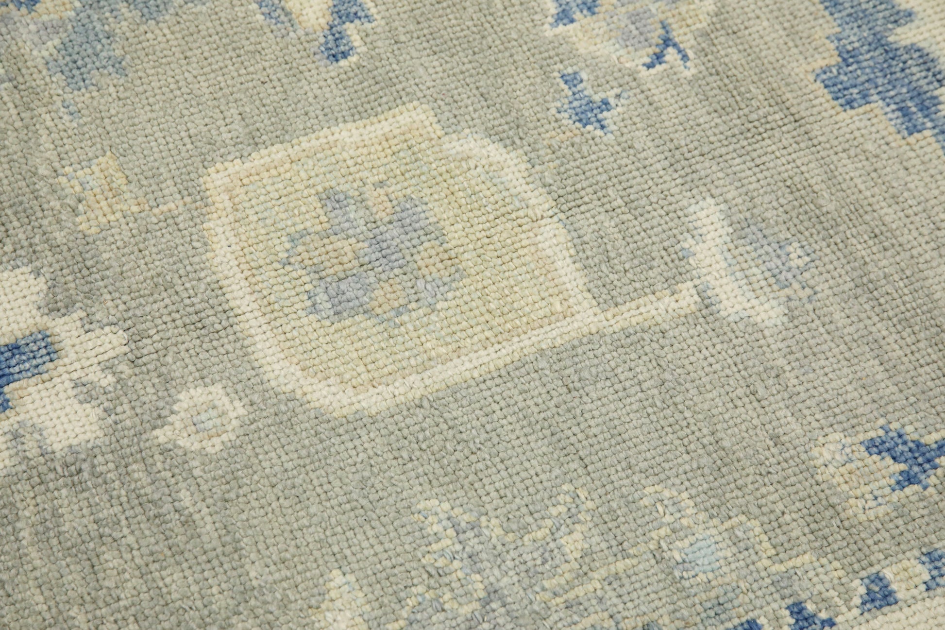 Turkish Oushak Rug 3'10" x 5'10" #8029