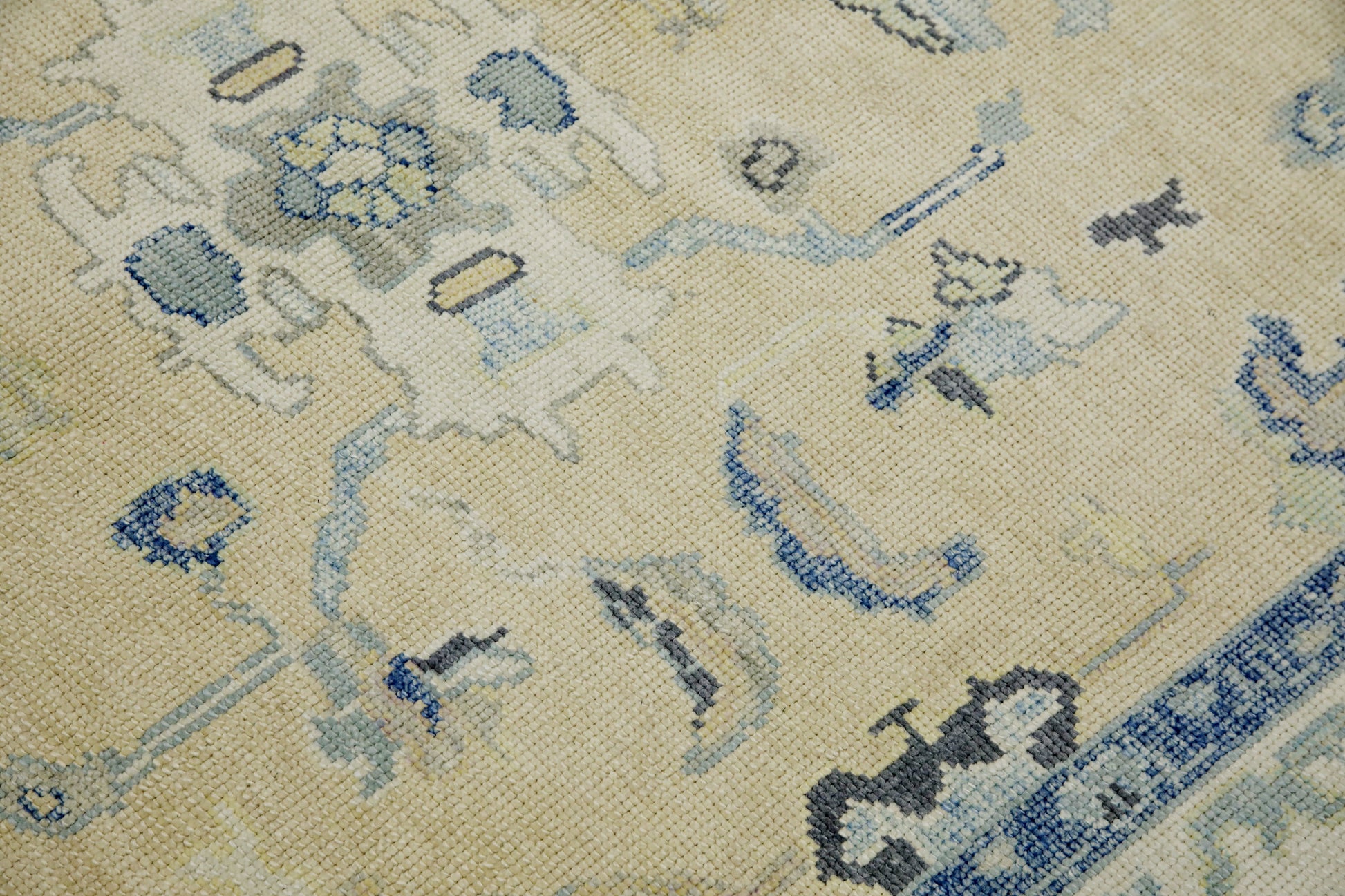 Turkish Oushak Rug 5'10" x 8'6" #7658